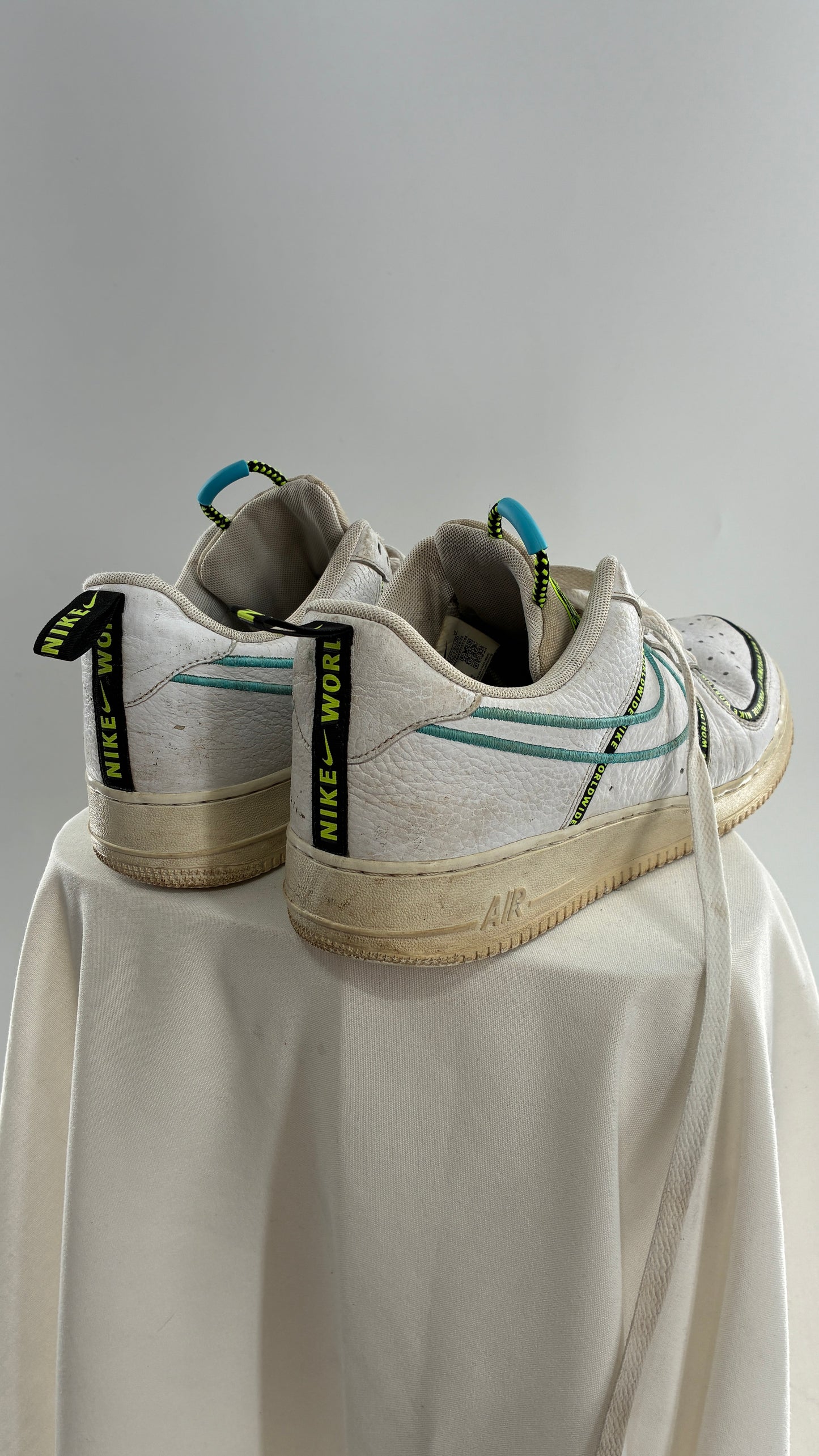 Vintage Rare NIKE Air Force 1 Premium Worldwide Pack Fury Mens (12)