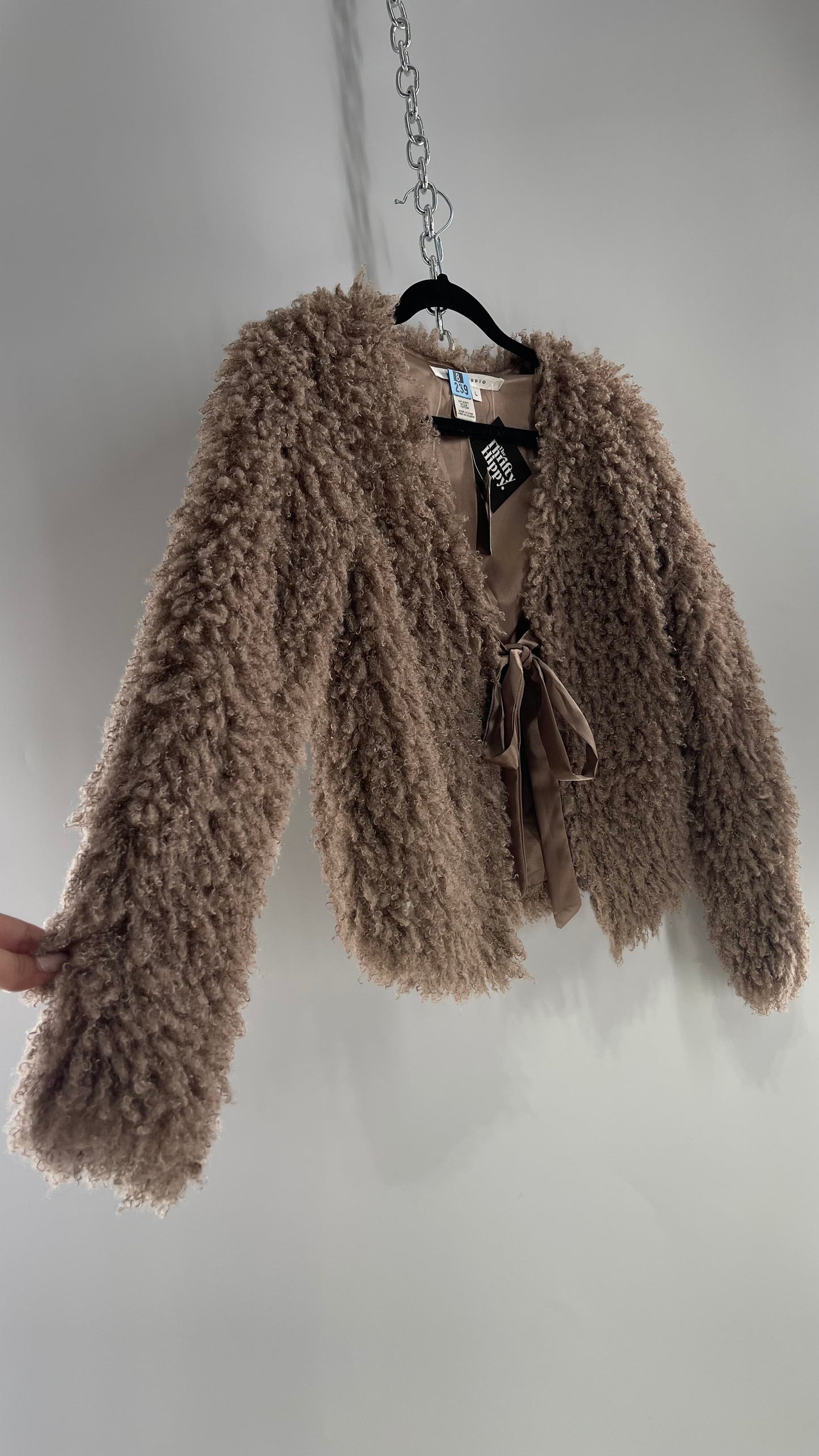 Vintage MAX STUDIO Tan Fuzzy/Furry Jacket with Tie Bust Detail and Tags Attached (Large)