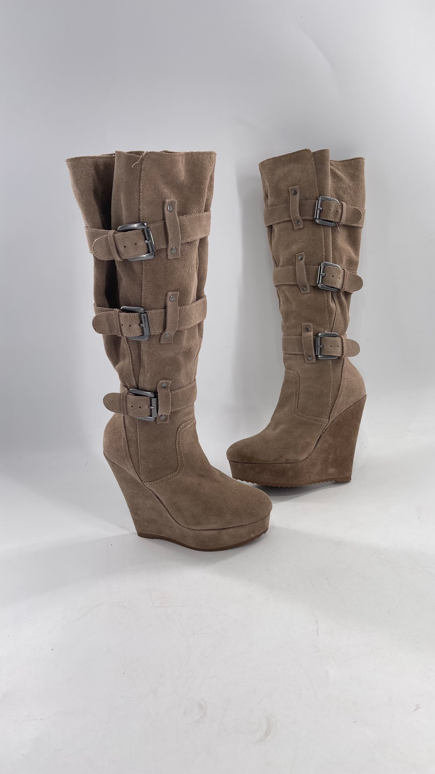 Vintage Bakers Genuine Suede Leather Gray/Tan Wedge Platform Knee High Boots with Gun Metal Buckles (6)