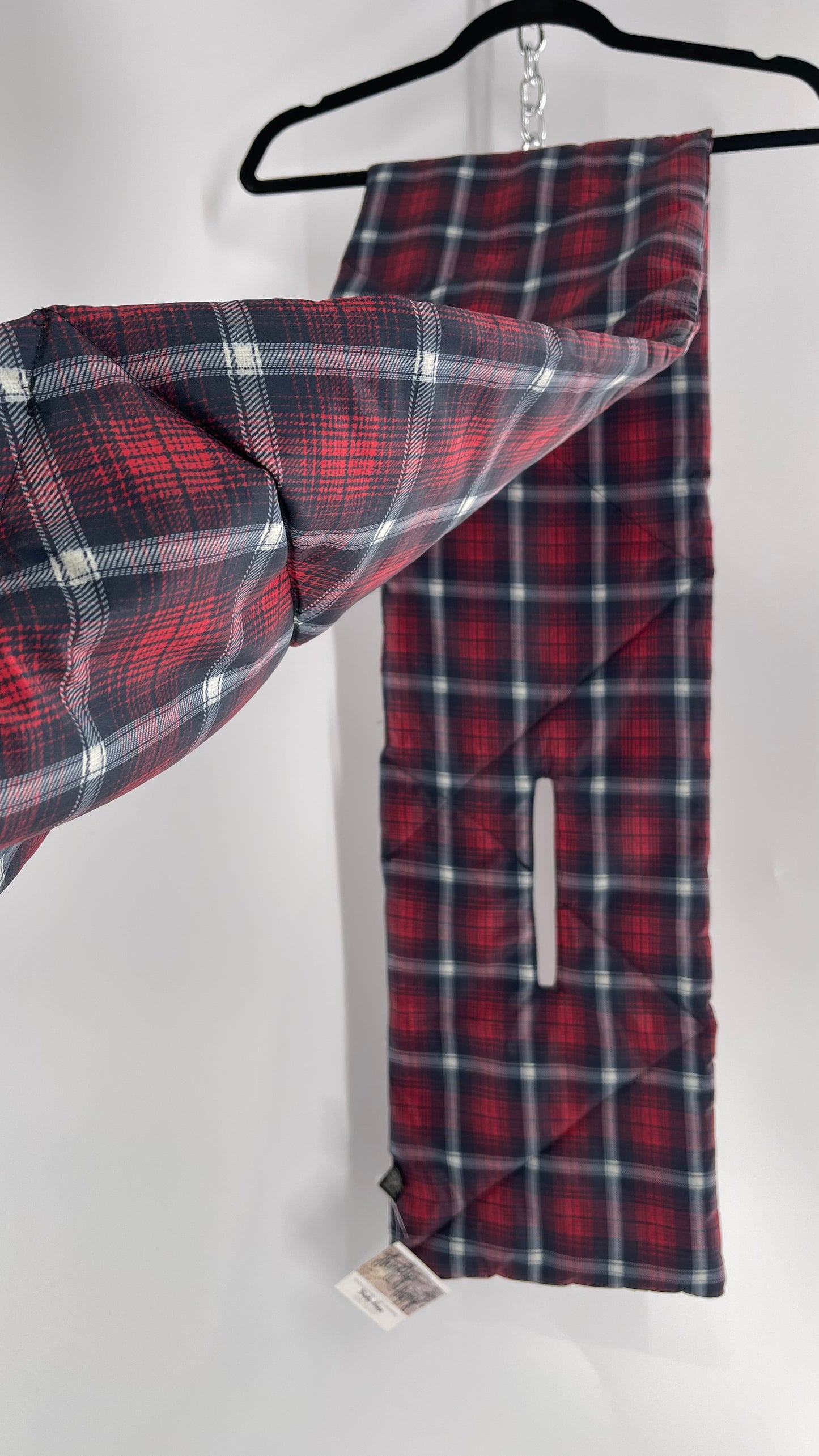 Brigitte Plaid Red Navy Puffer Quilted Scarf