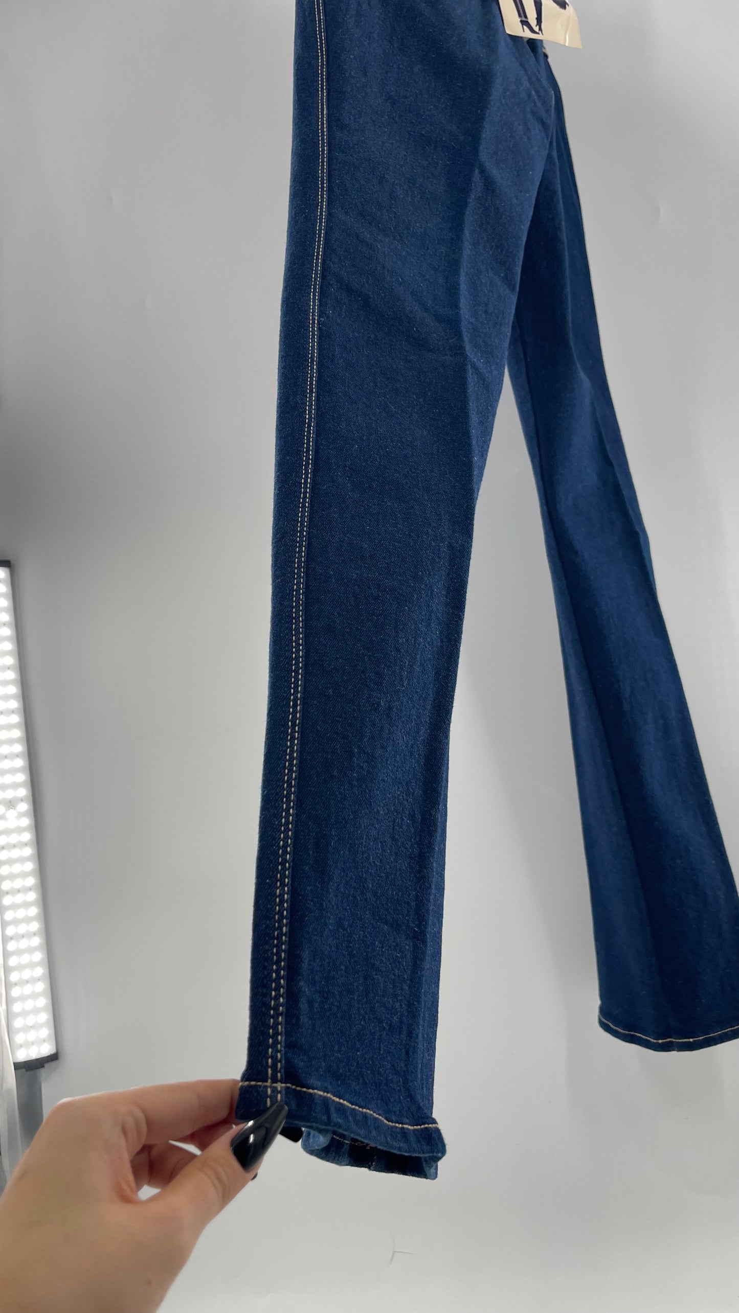 Deadstock Vintage Gloria Vanderbilt Dark Wash (16)