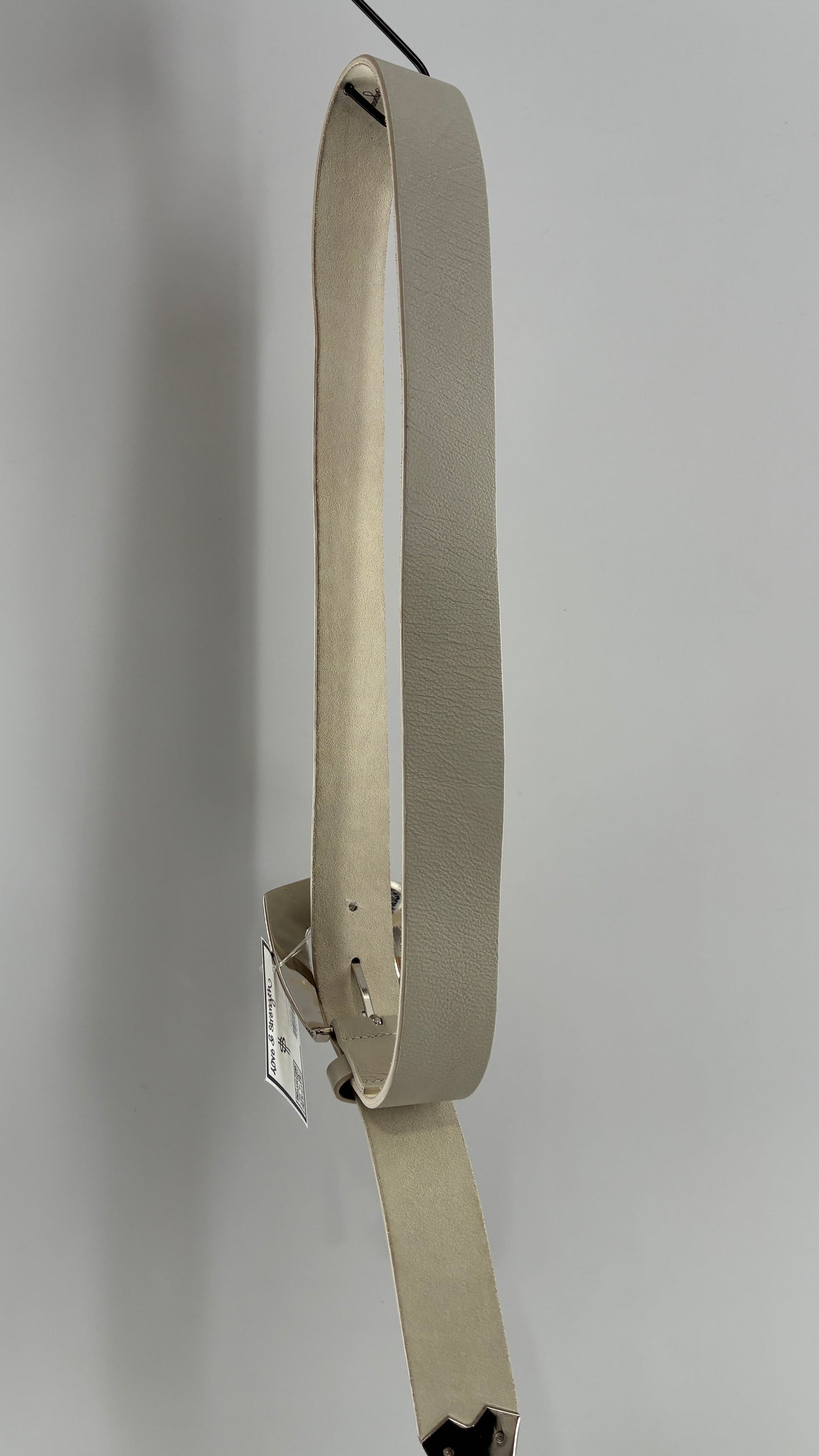 LoveStrength Anthropologie Off White Leather Belt with Oversized Dramatic Buckle (M/L)