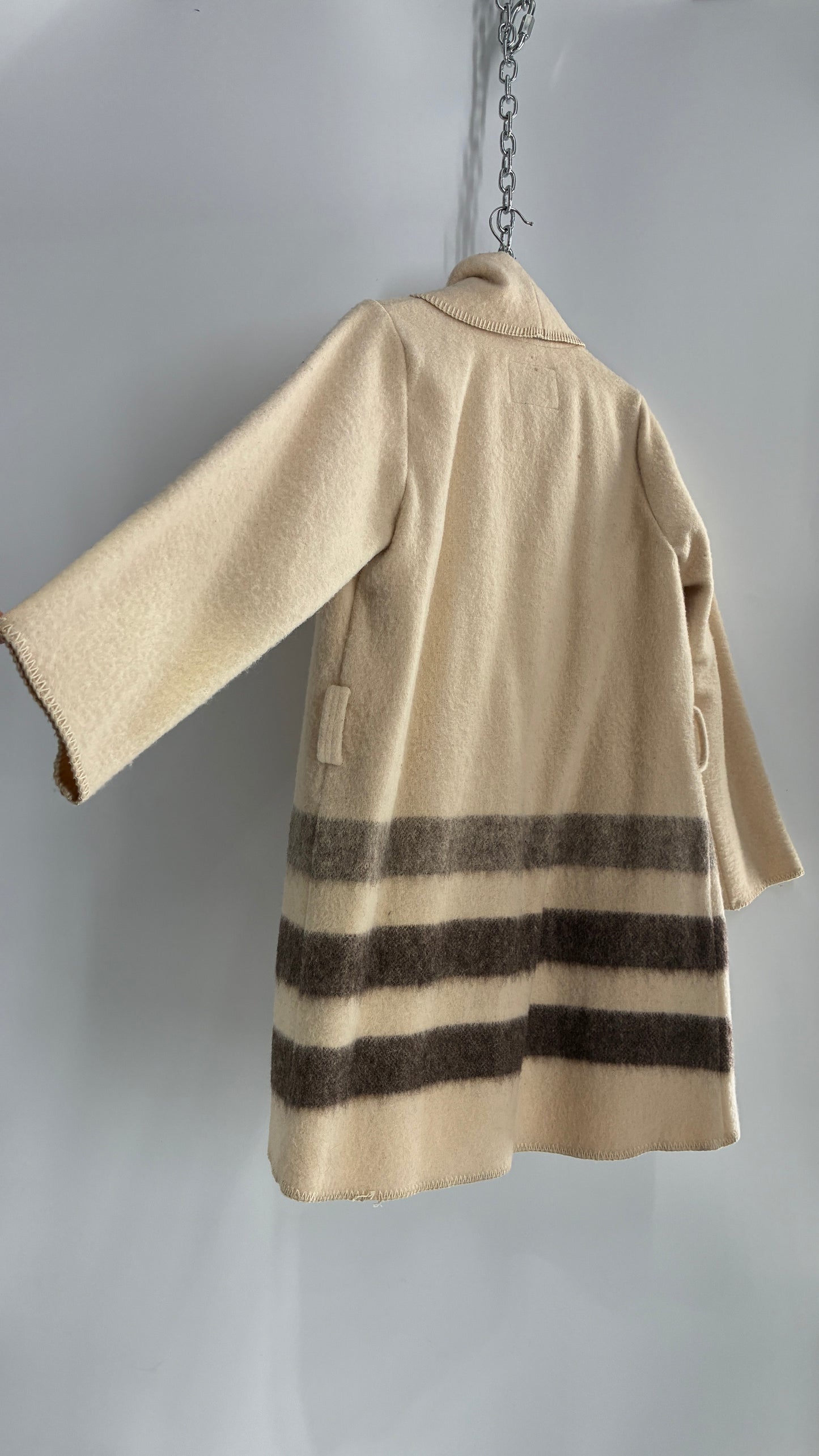 Vintage WOOLRICH Off White 100% Wool Striped Overcoat with Belt Loops (S/M)