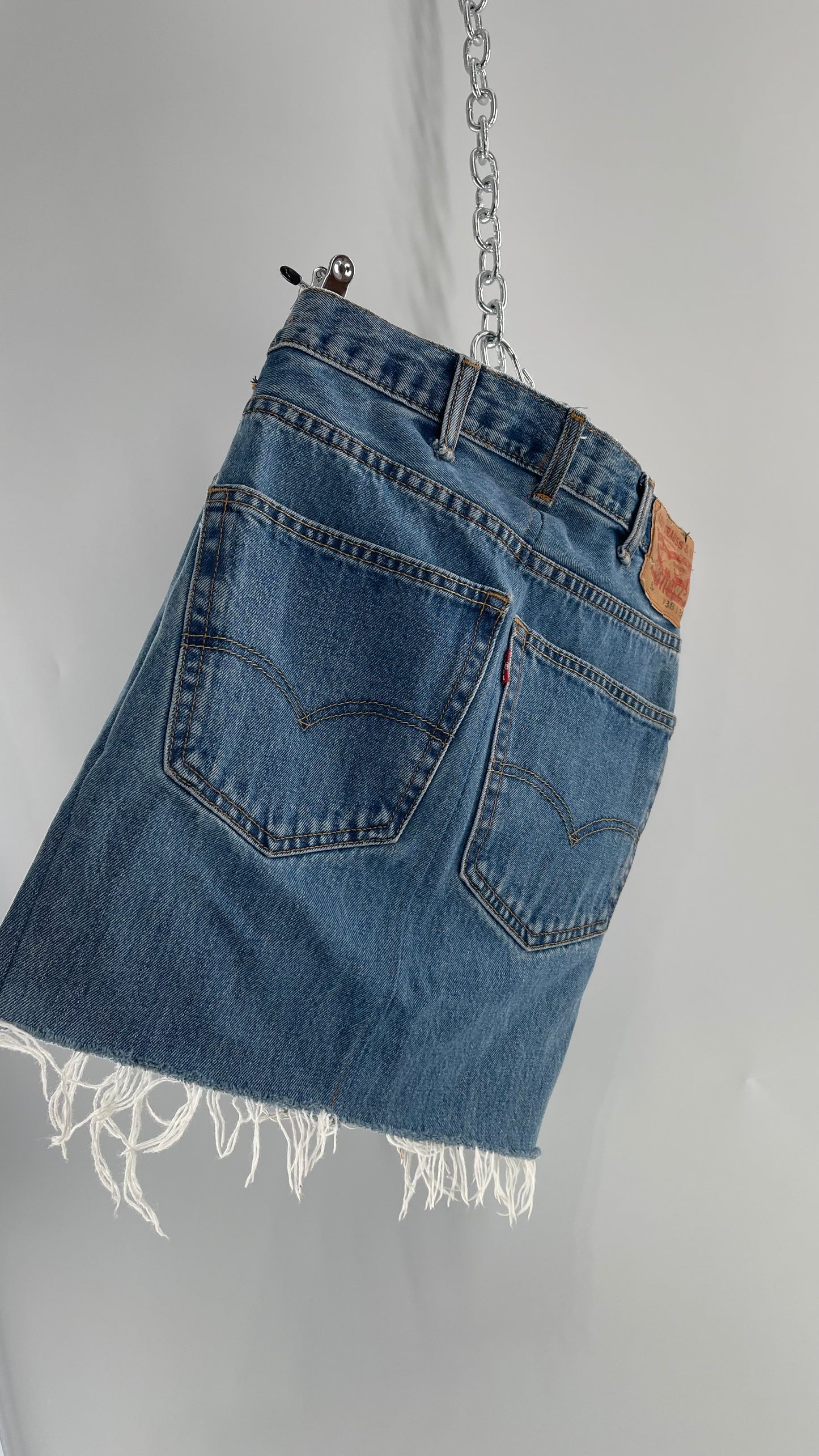 Urban Outfitters Levi Strauss Vintage Light Wash Denim Mini Skirt (Size XS)
