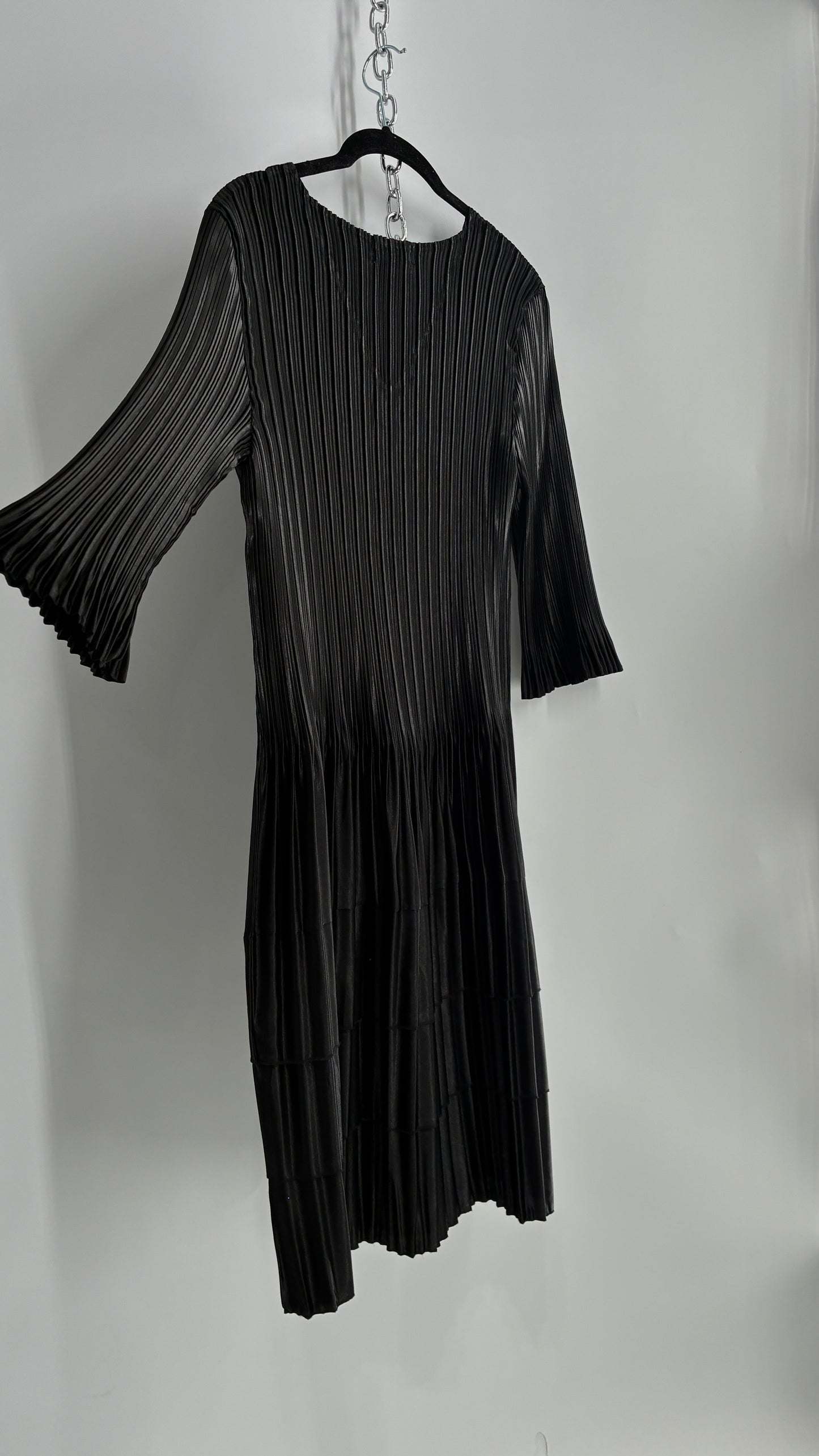 Vintage MINI PLEATS Black Tiered Dress (M-L)