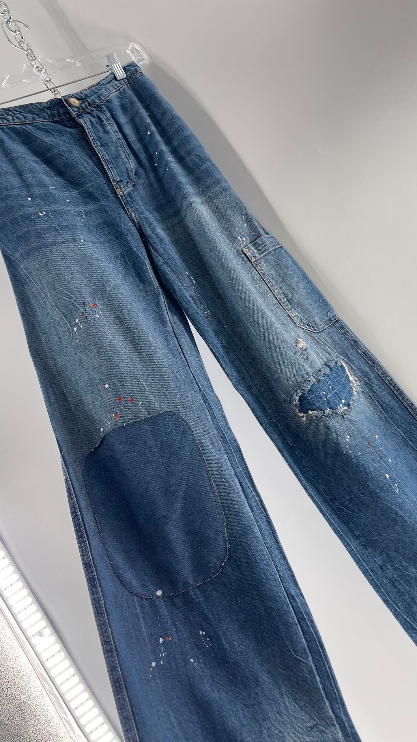 Free People Paint Splash Cargo/Carpenter Starving Artist Slouchy Medium Wash Jeans (24)