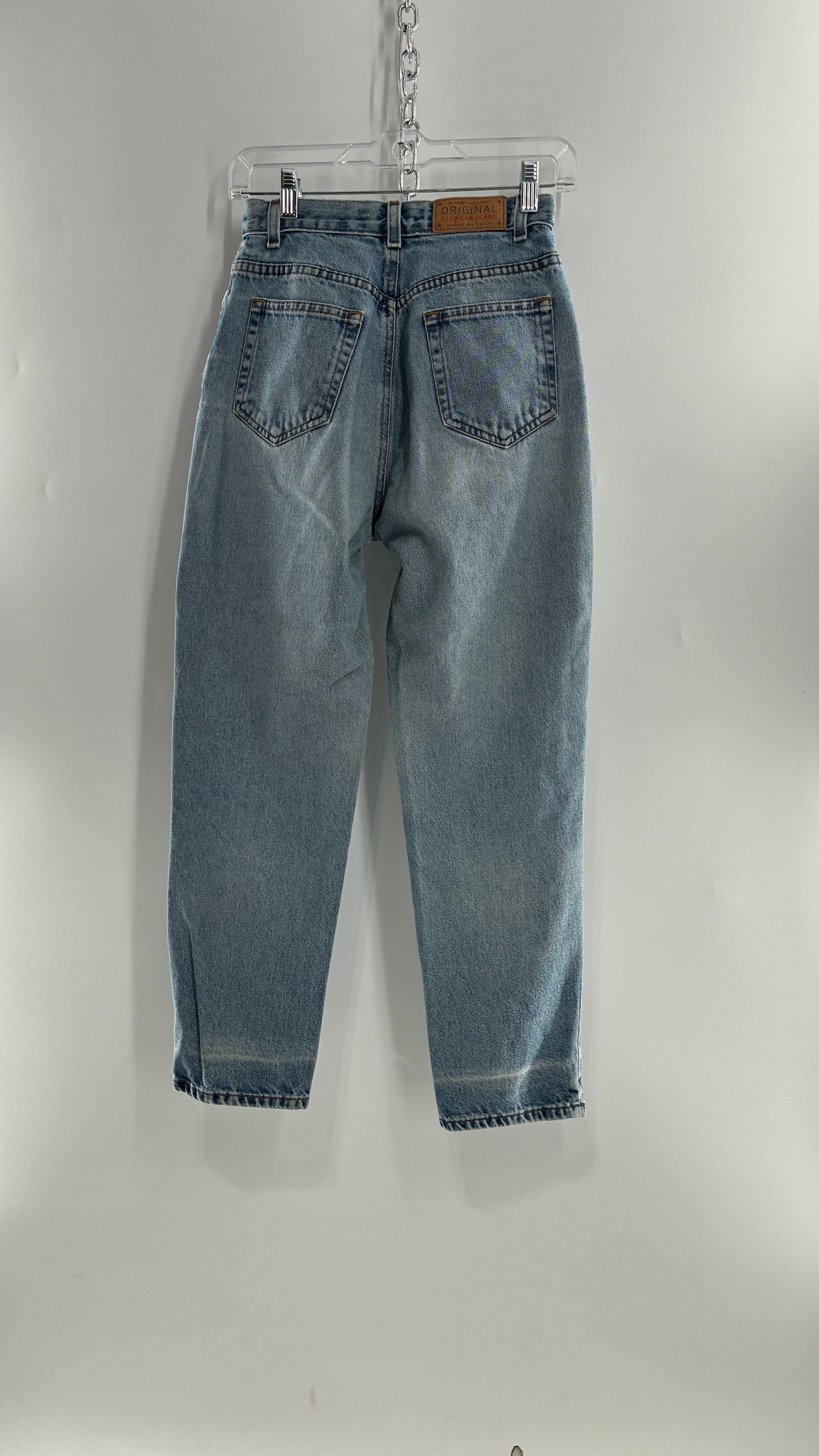 Vintage LIZWEAR Light Wash High Waisted Mom Jeans (4 Petite Short)