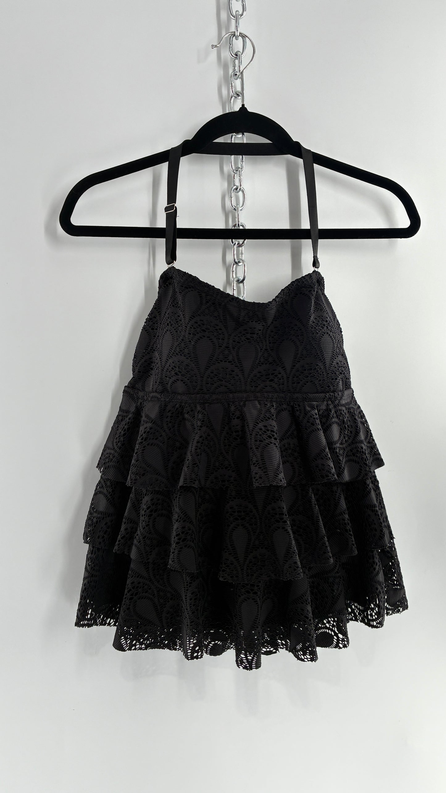 Vintage ISLAND ESCAPE Black Ruffled Heavy Lace Sleeveless with Built in Bra (10)