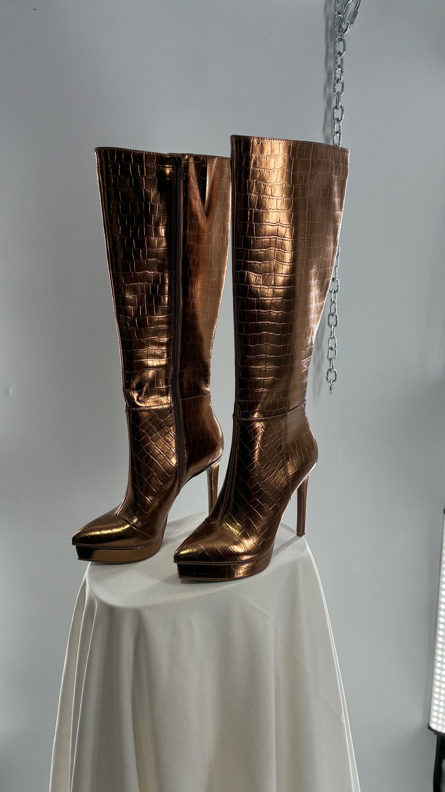 Vintage THALIA SODI Bronze Embossed Crocodile Texture Platform, Pointed Toe, Knee High Boots (6)