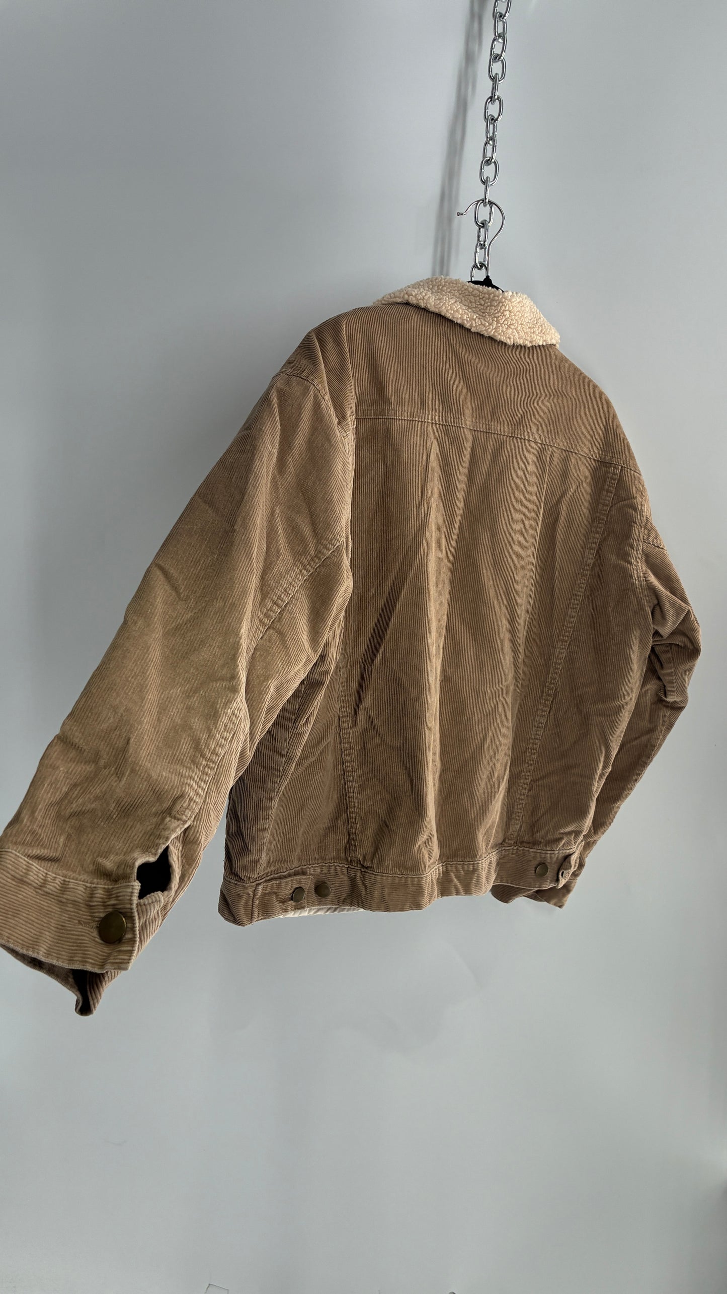 Vintage Brown Corduroy Jacket with Sherpa Lining and Collar (Adult S)