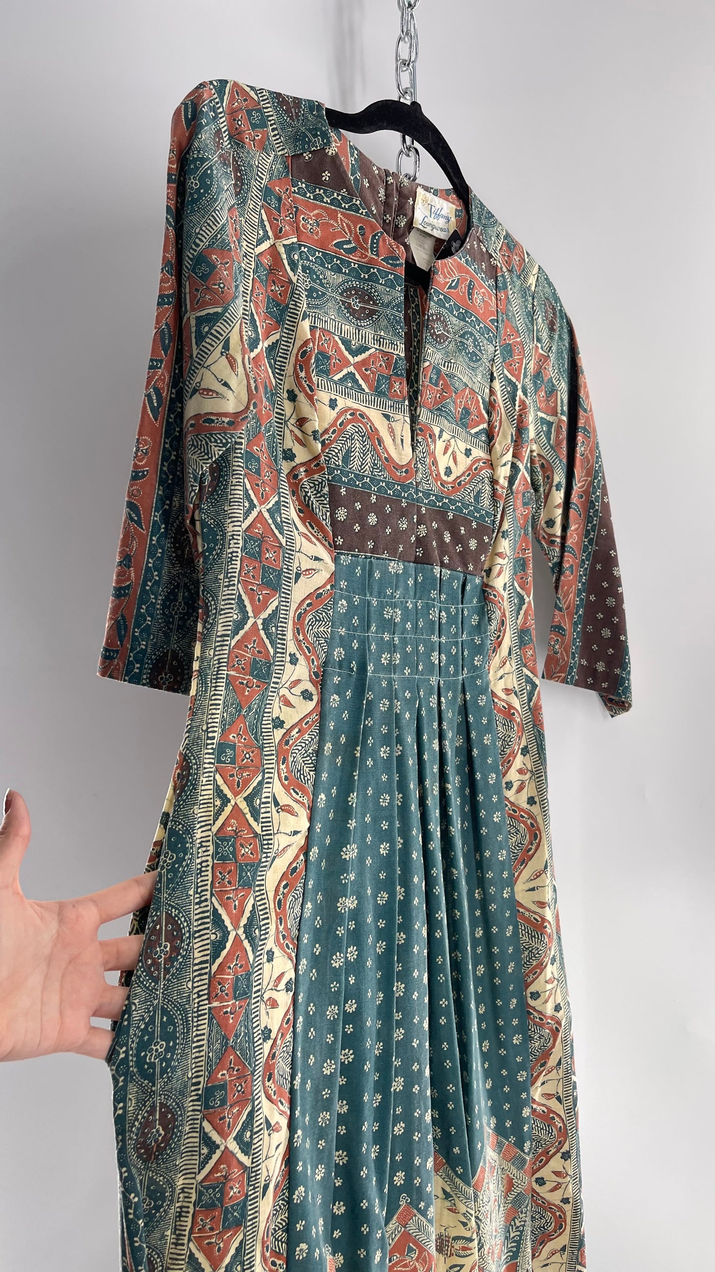 Vintage 1970s Tiffany Loungewear Full Length Brown/Blue Dress (11/12)