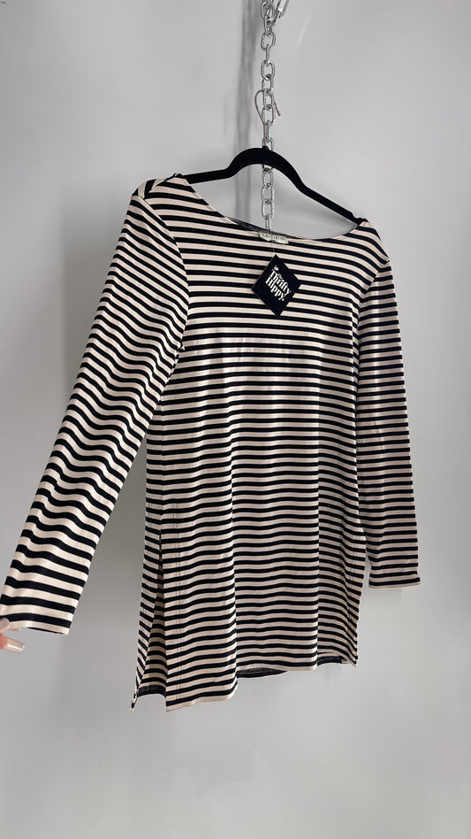 Vintage Striped Black and White Long Sleeve (90% Acetate) (M/L)