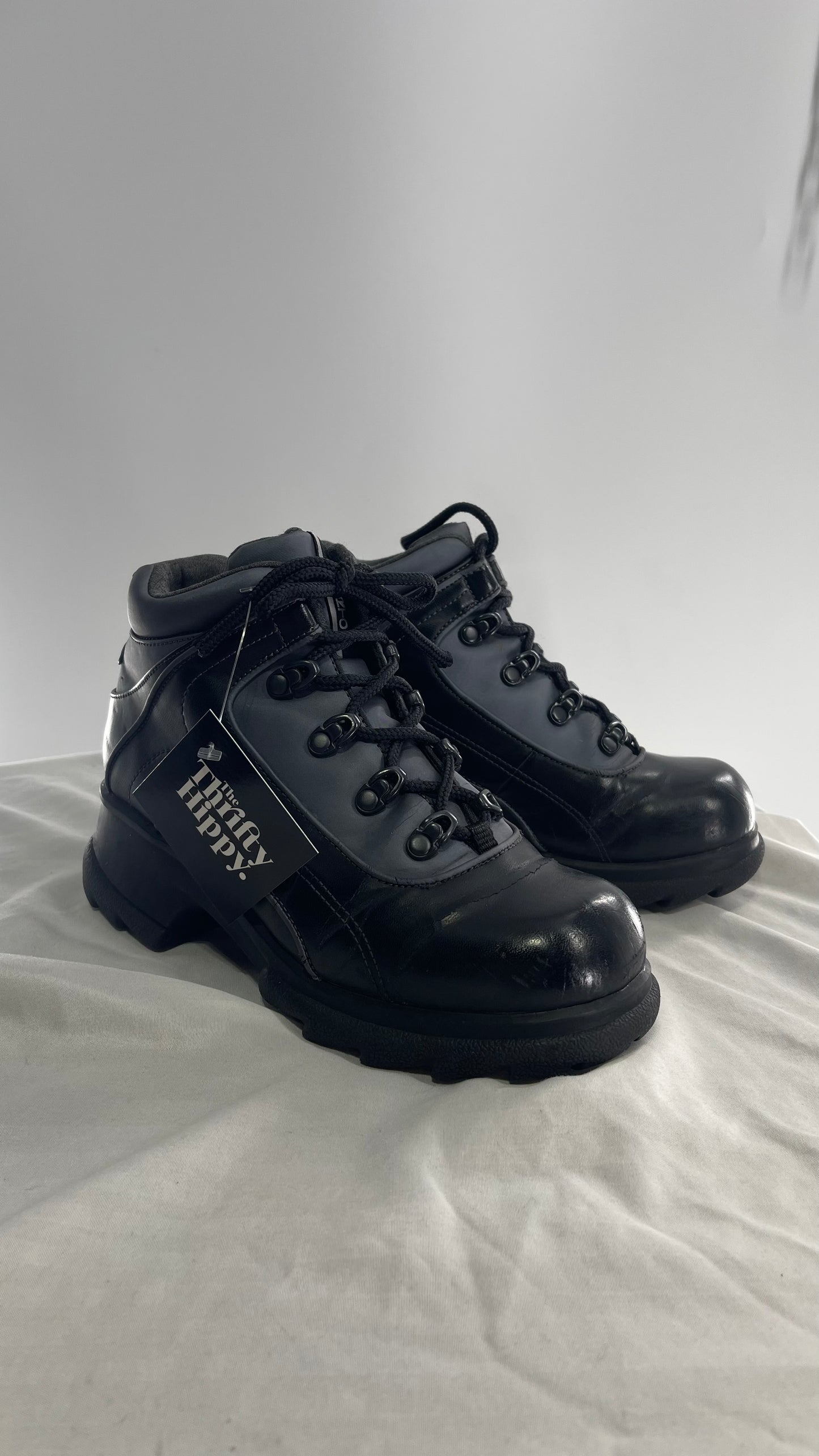 1990s Vintage SPORTO Metallic Blue and Black Round Toe Platform Sneaker Boot (9)