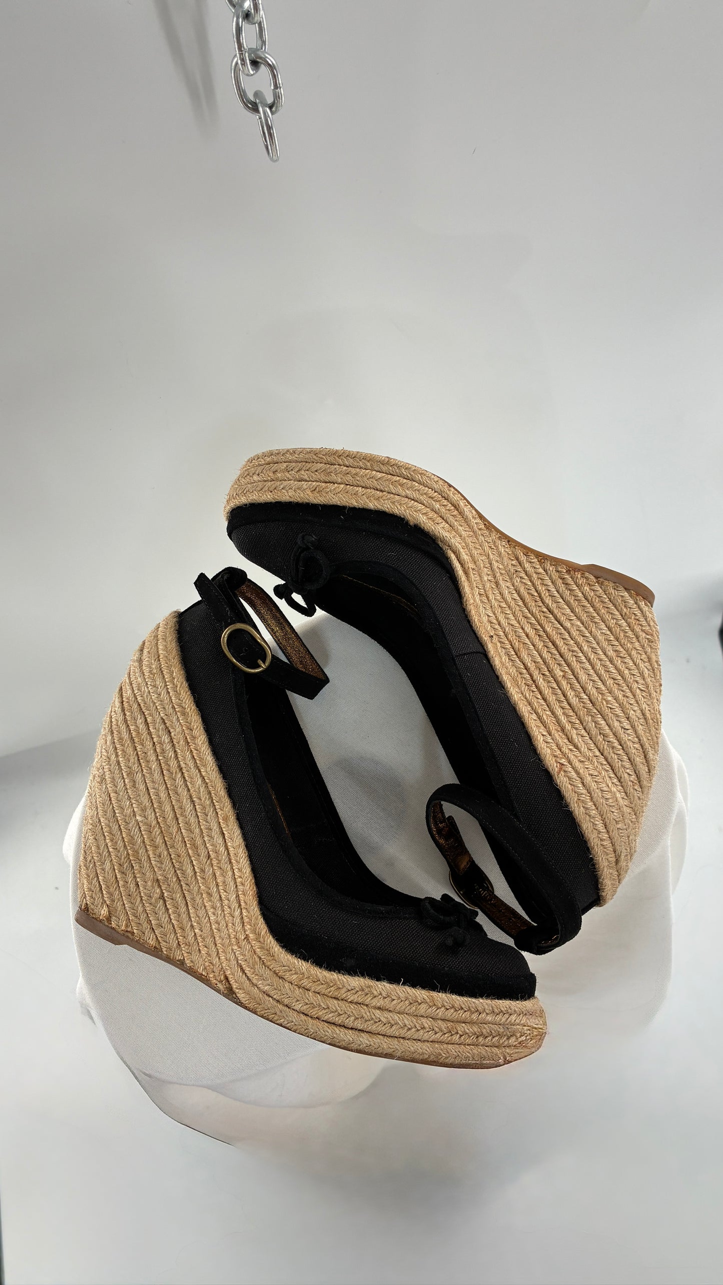 Vintage BCBG MAXAZRIA Black Ballet Wicker Wedge Heels Made in Spain (7)