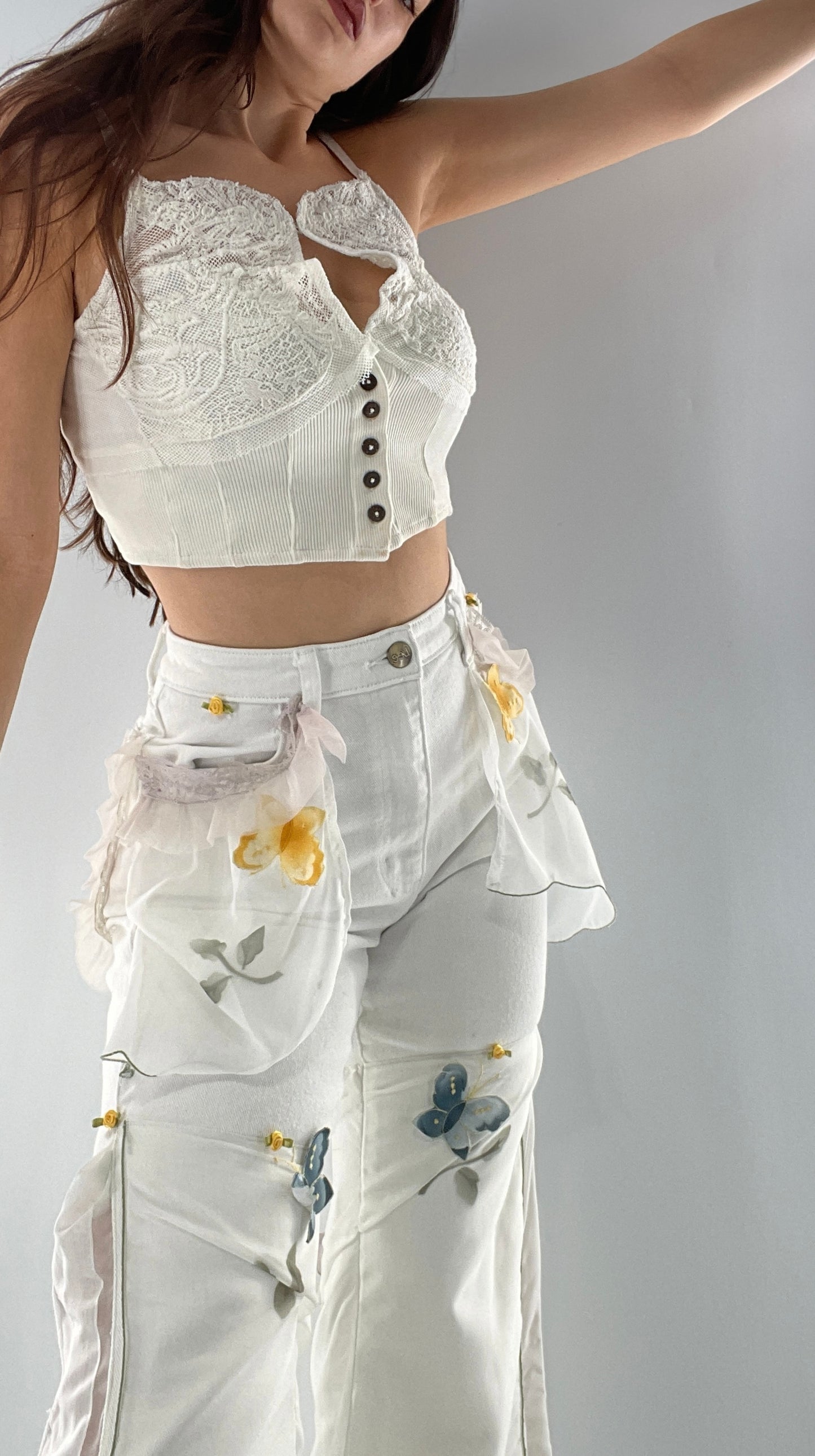 Remade Upcycled Lee White Jeans with Drawstring Adjustable Length, Lace Trim Pockets, Embroidery and Appliqué Details (27)