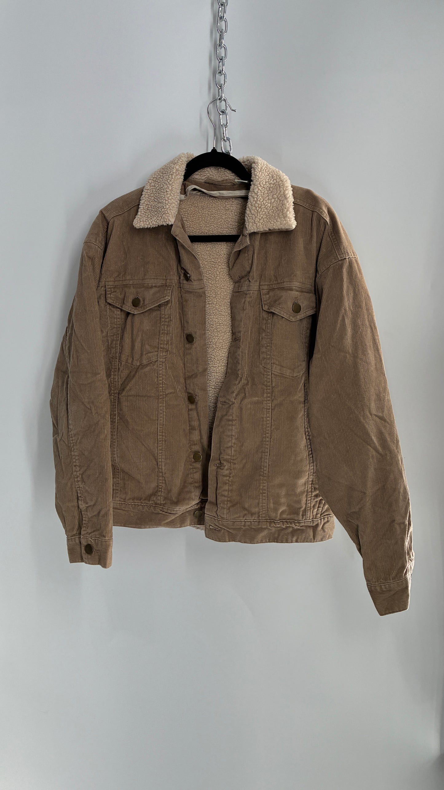 Vintage Brown Corduroy Jacket with Sherpa Lining and Collar (Adult S)