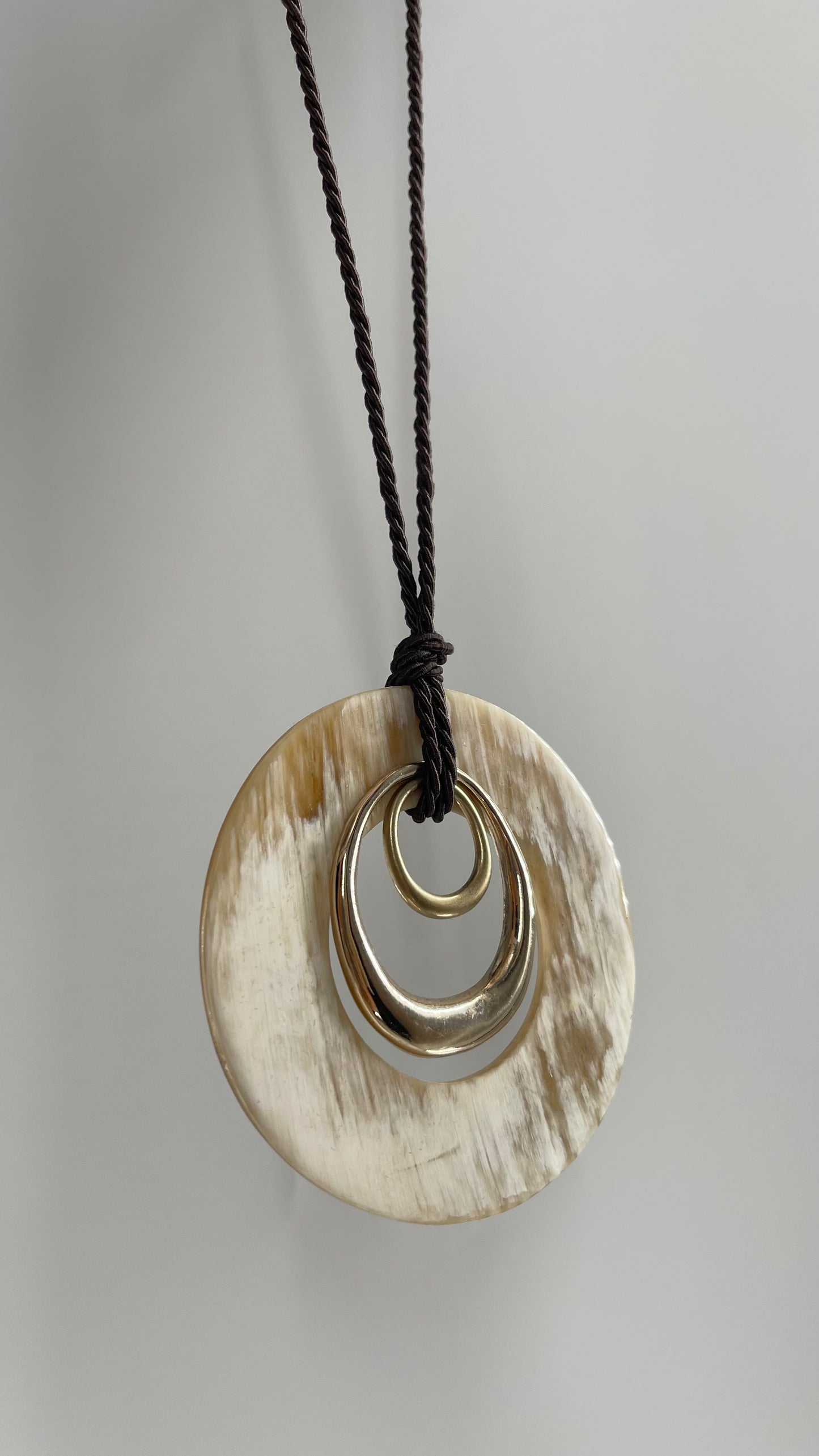 Vintage Pendant “Shell” Necklace