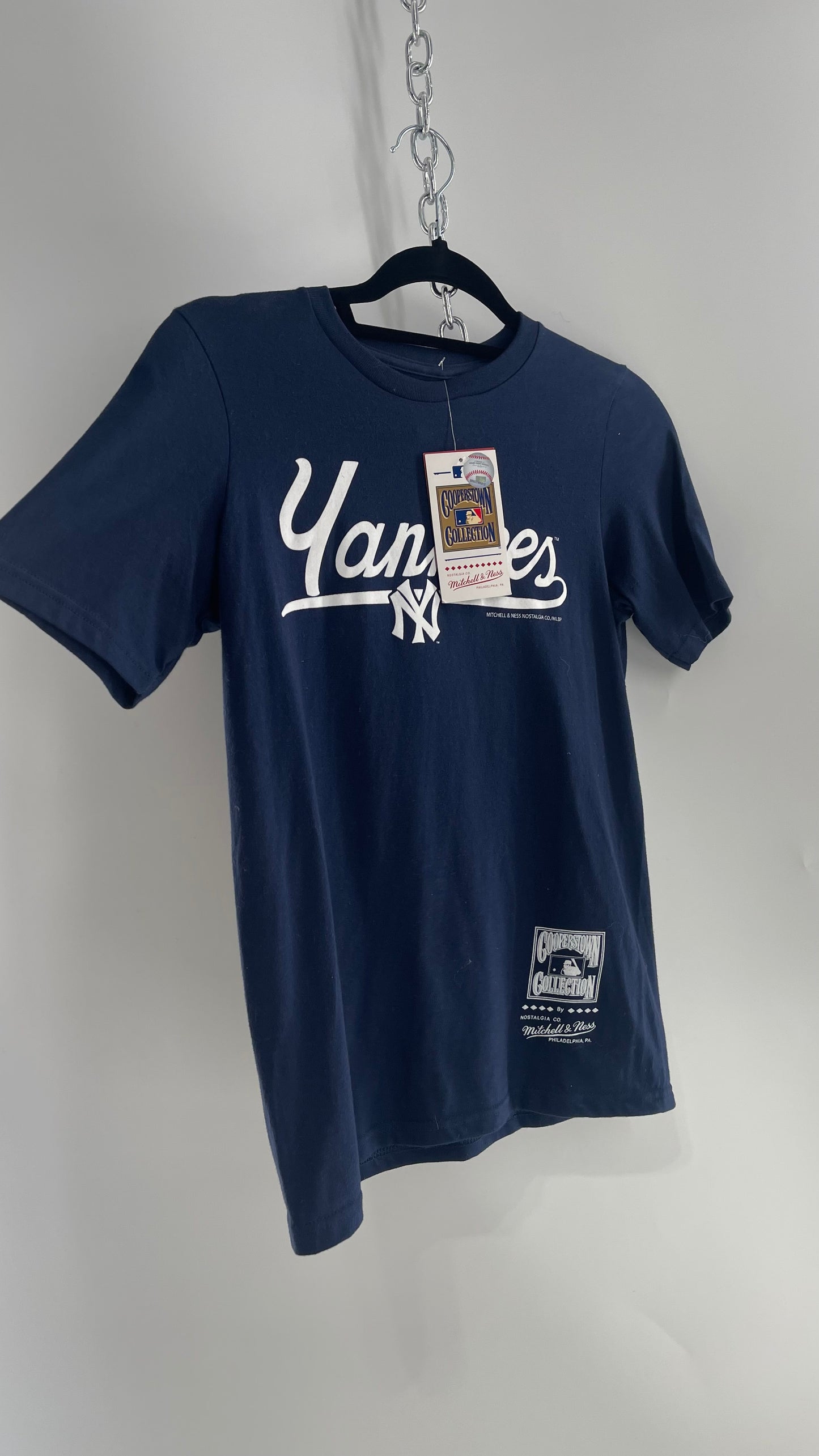 Official Navy Blue Yankees Baby T with Tags Attached Cooperstown Mitchell & Ness (S adult or 10/12 kids)