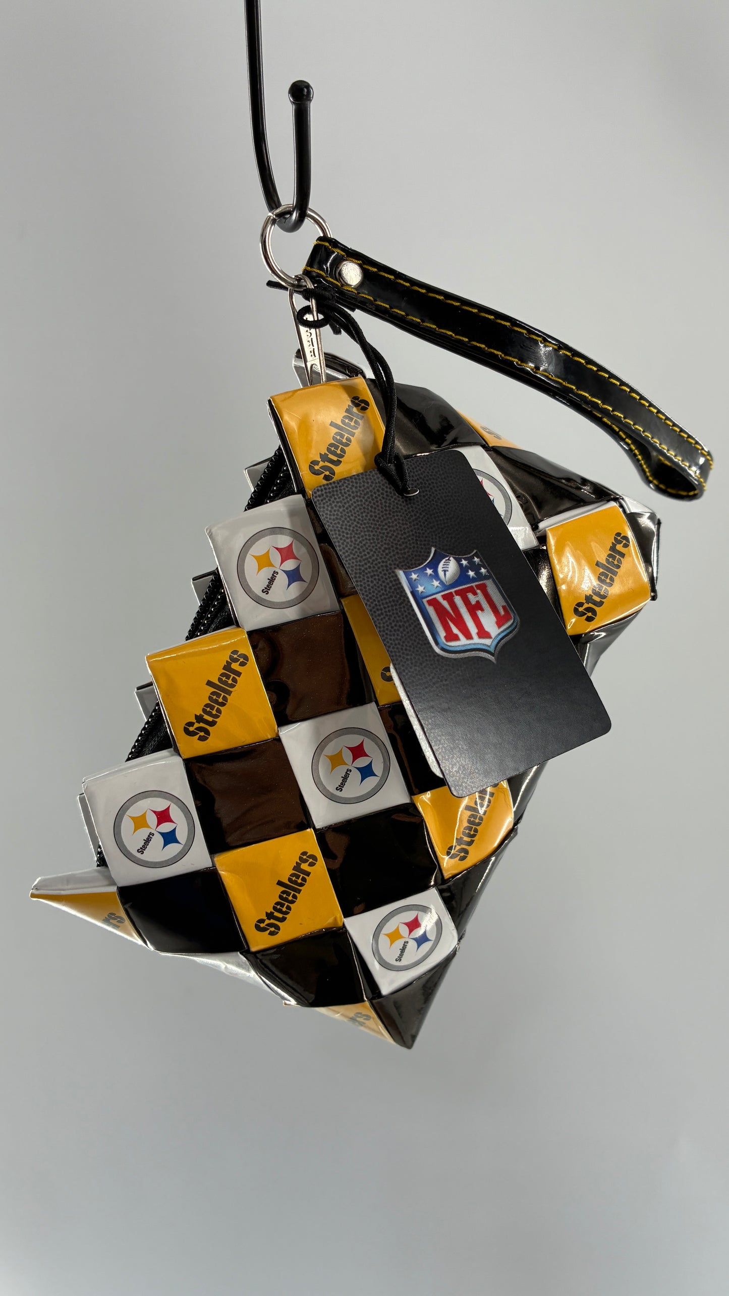 Deadstock Vintage STEELERS OLLIN NFL Wristlet Made in Mexico