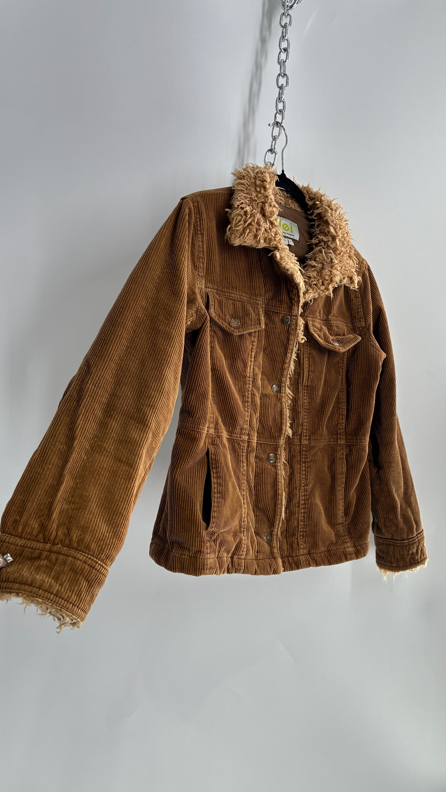 Vintage 1990s LEI Corduroy Jacket with Shearling Cuffs and Collar (Large)