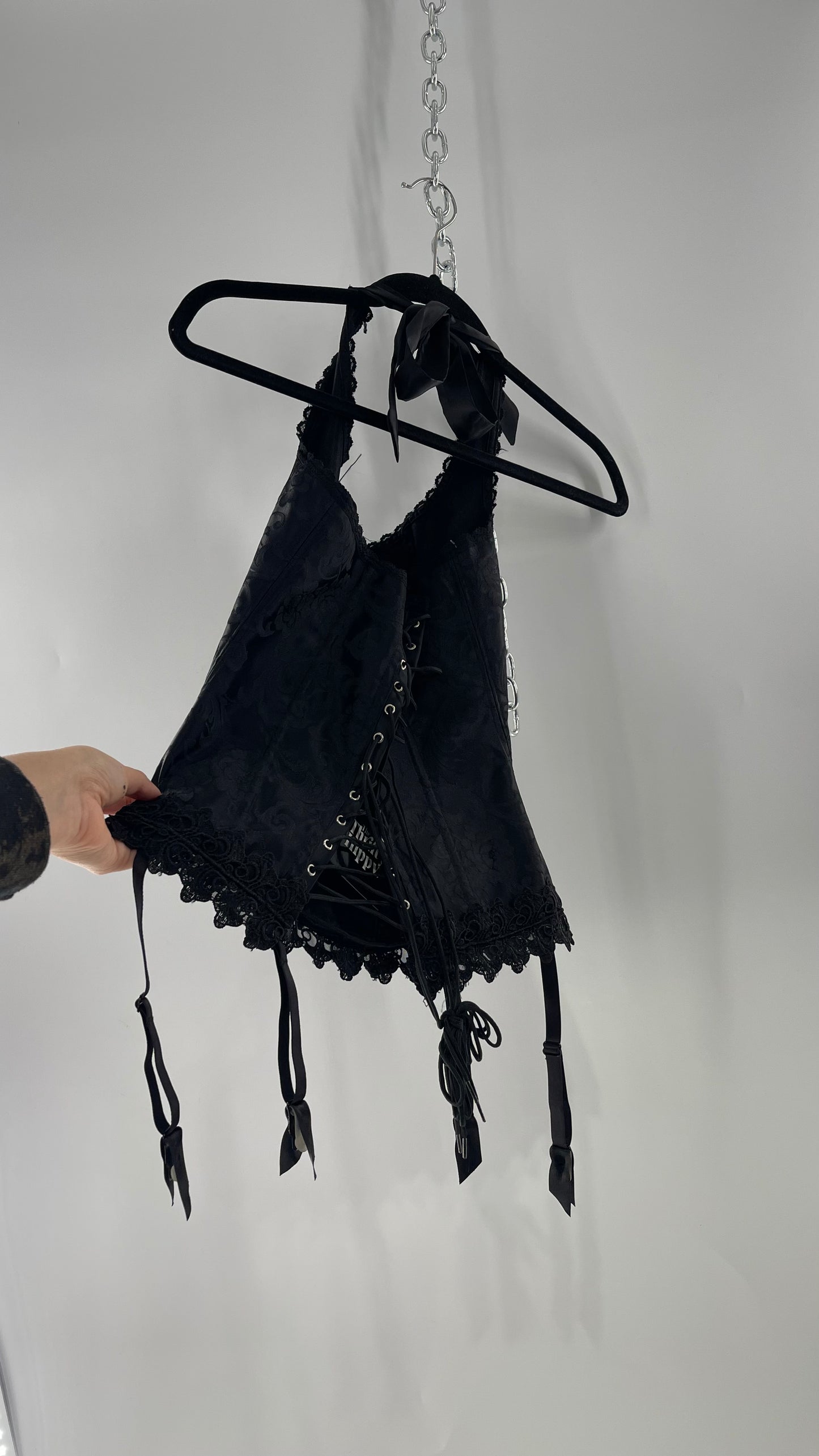 Vintage Fredericks of Hollywood Black Satin Brocade Lace Corset with Lace Tie Halter (32)