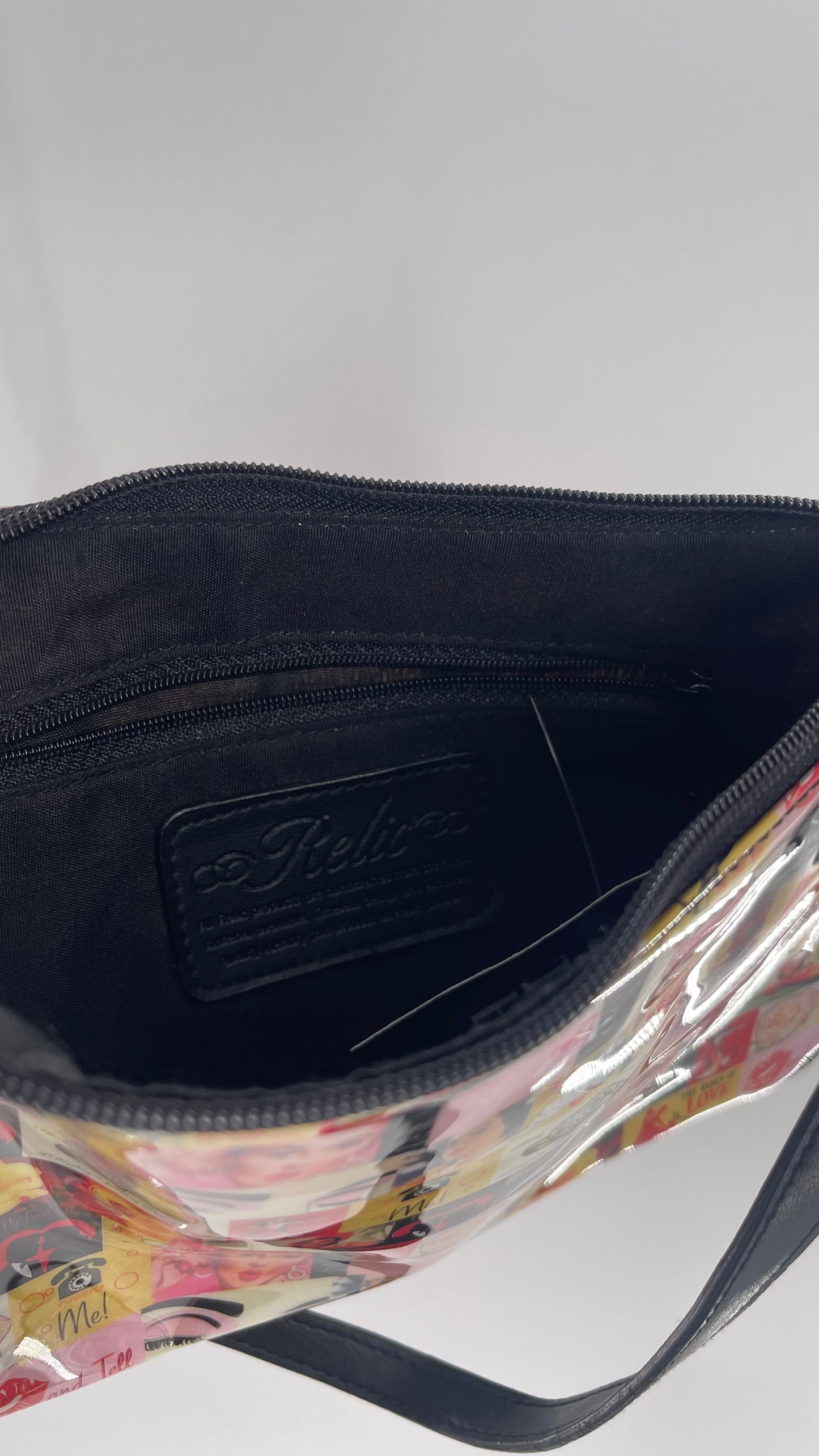 RELIC Vintage Magazine Bag