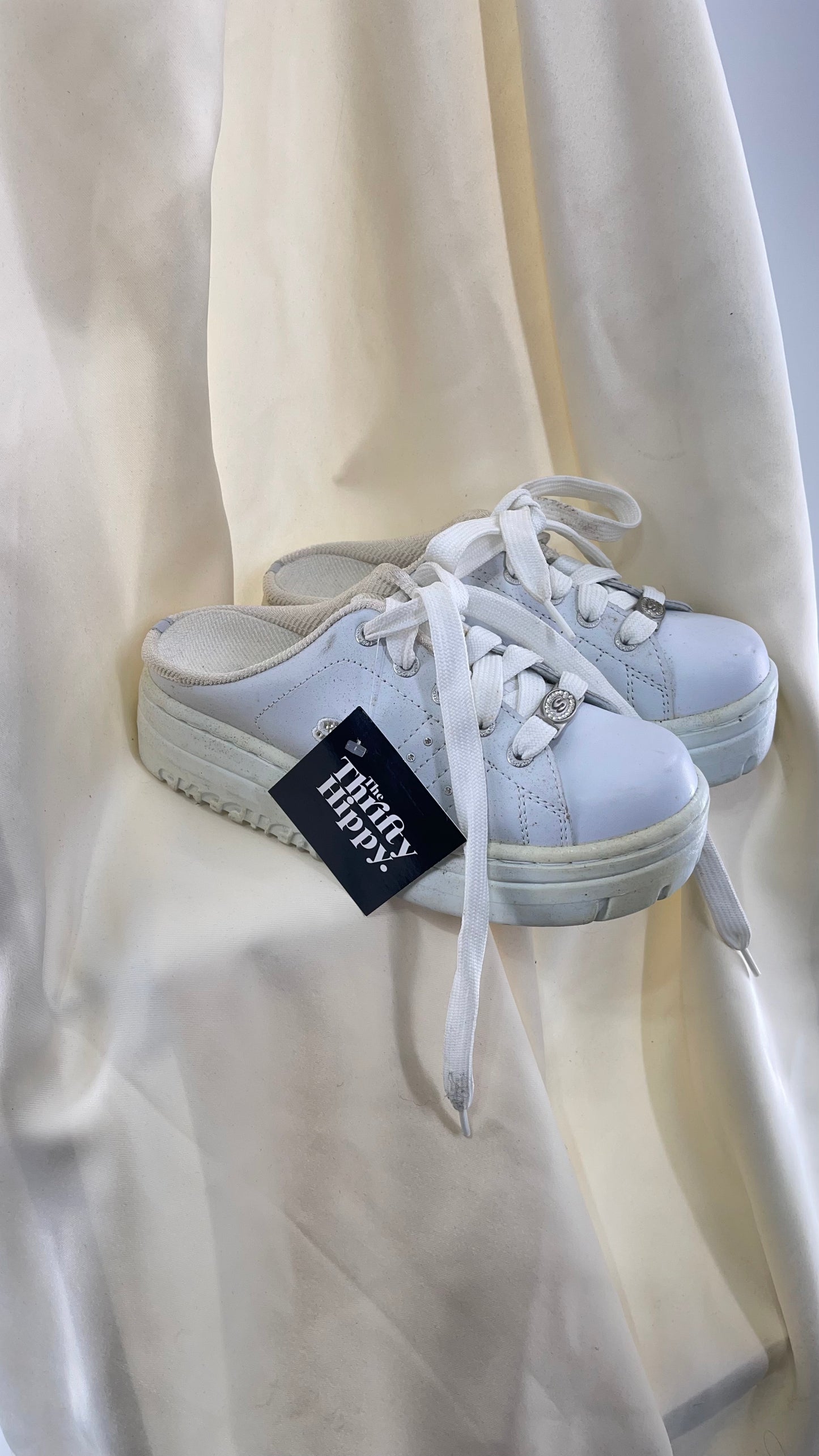 Vintage White Sketchers Slip on Platform Jammer Sneakers with Bedazzled Details (6)