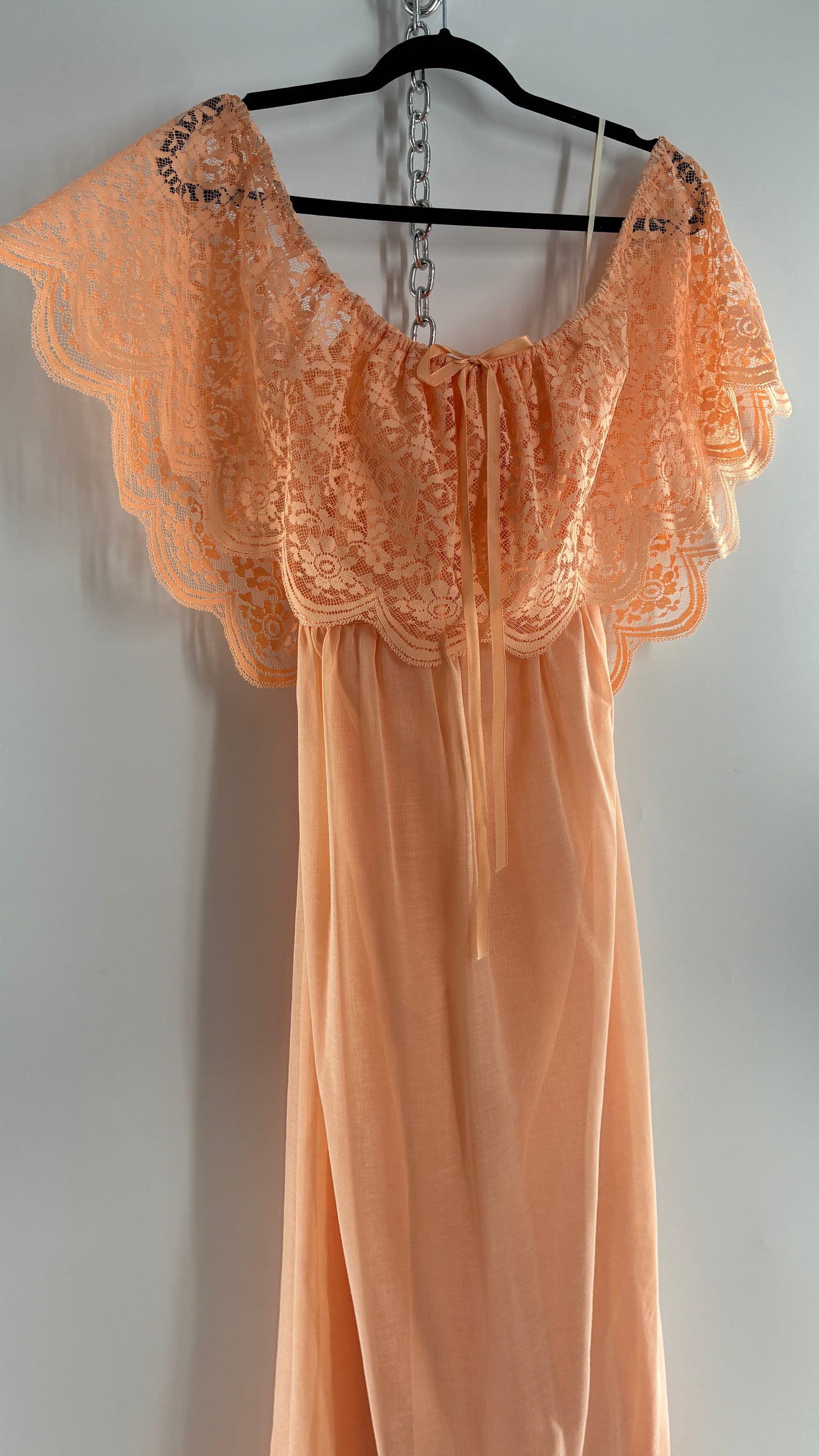 Vintage 1960s Ruffled Off the Shoulder Peach Full Length Voluminous Gown with Tie Back (9/10)