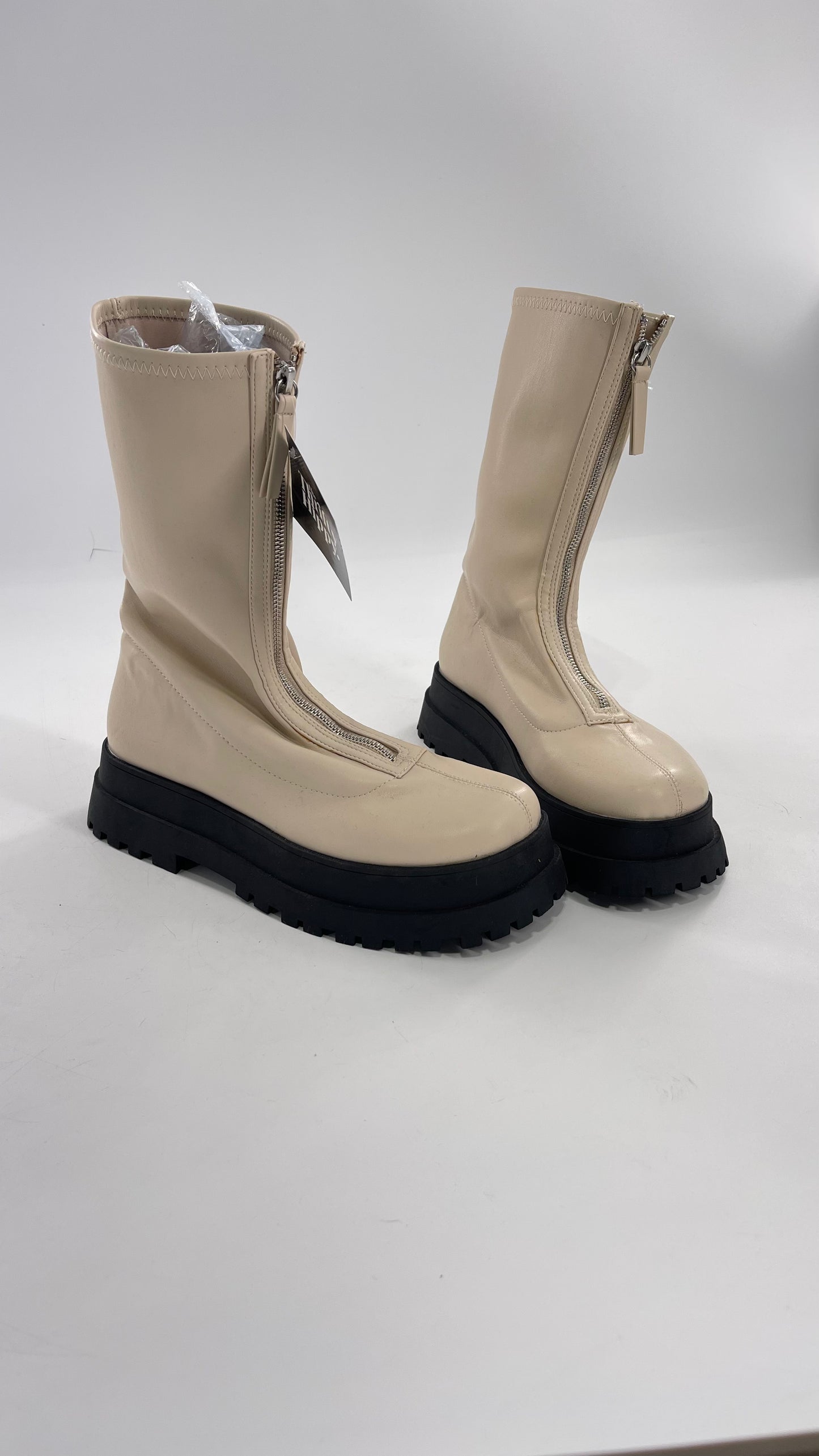 Urban Outfitters Cream Zip Front Boot with Contrast Platform (10)