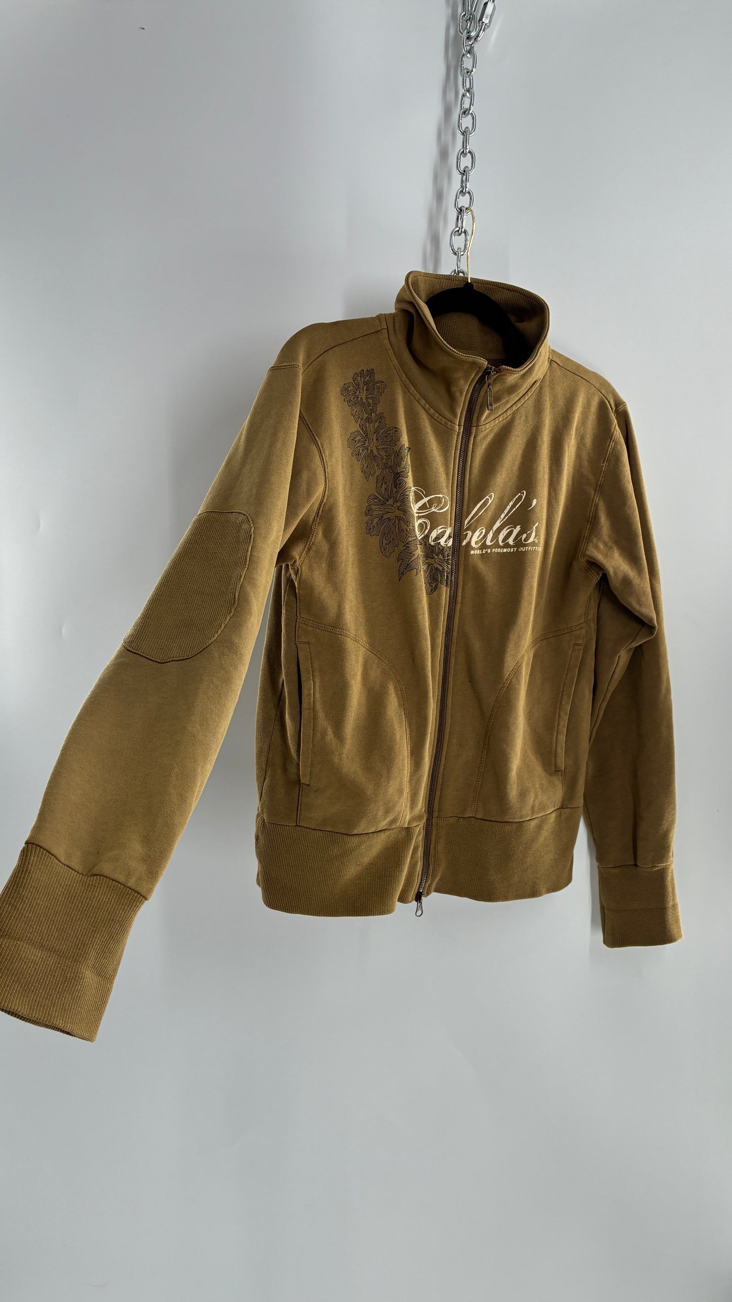 Vintage Cabela’s Tan Zip Front with Patch Details and 2000s Graphic (Large)