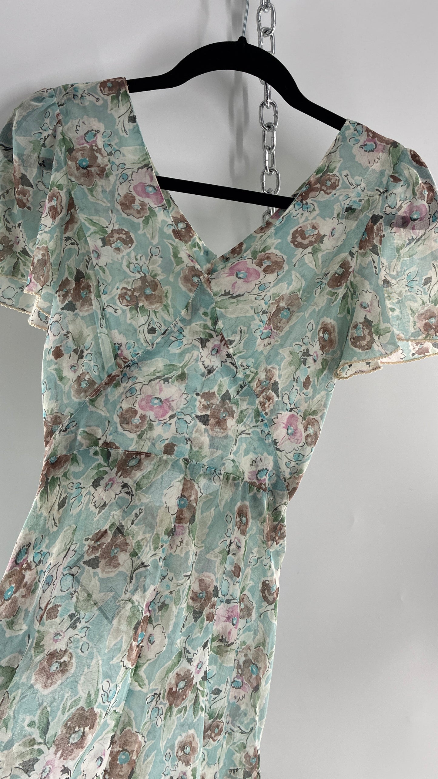 Handmade Vintage PLAIN JANE 1970s Voluminous Floral Gown with Bust Detail and Open Back (XS)