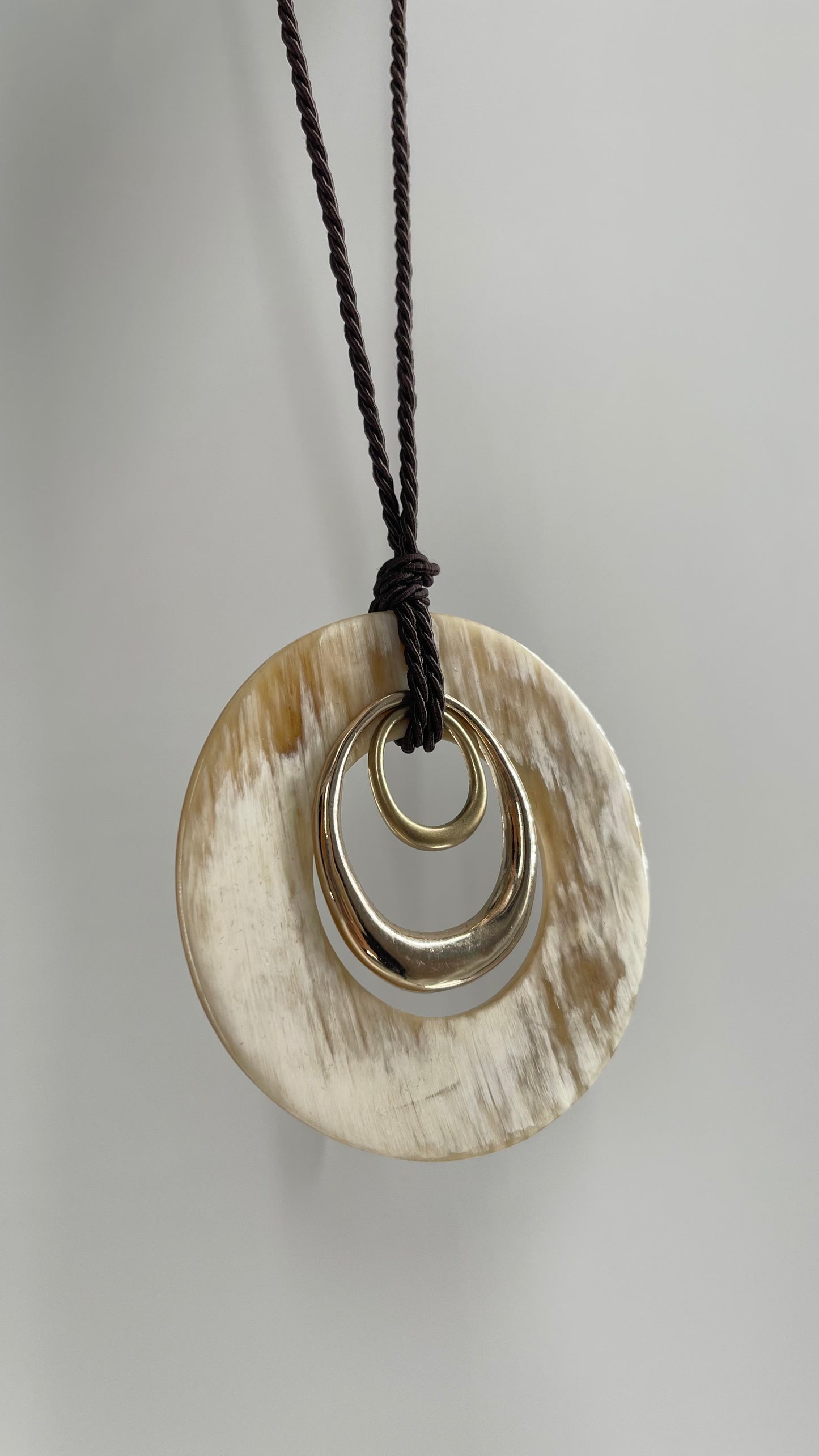 Vintage Pendant “Shell” Necklace