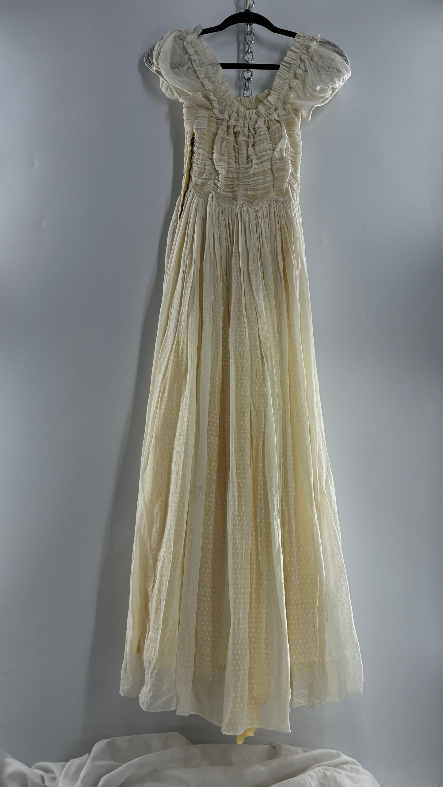 Vintage 1970s Off White Cotton Handmade Maxi Dress with Ruched Bodice, Puff Sleeves, and Polka Dot Texture (XS/S)