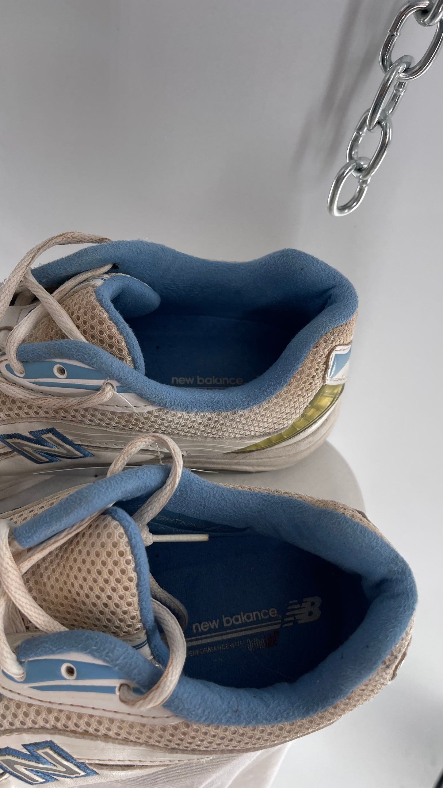 Vintage New Balance Distressed White Sneaker with Baby Blue Details (9)