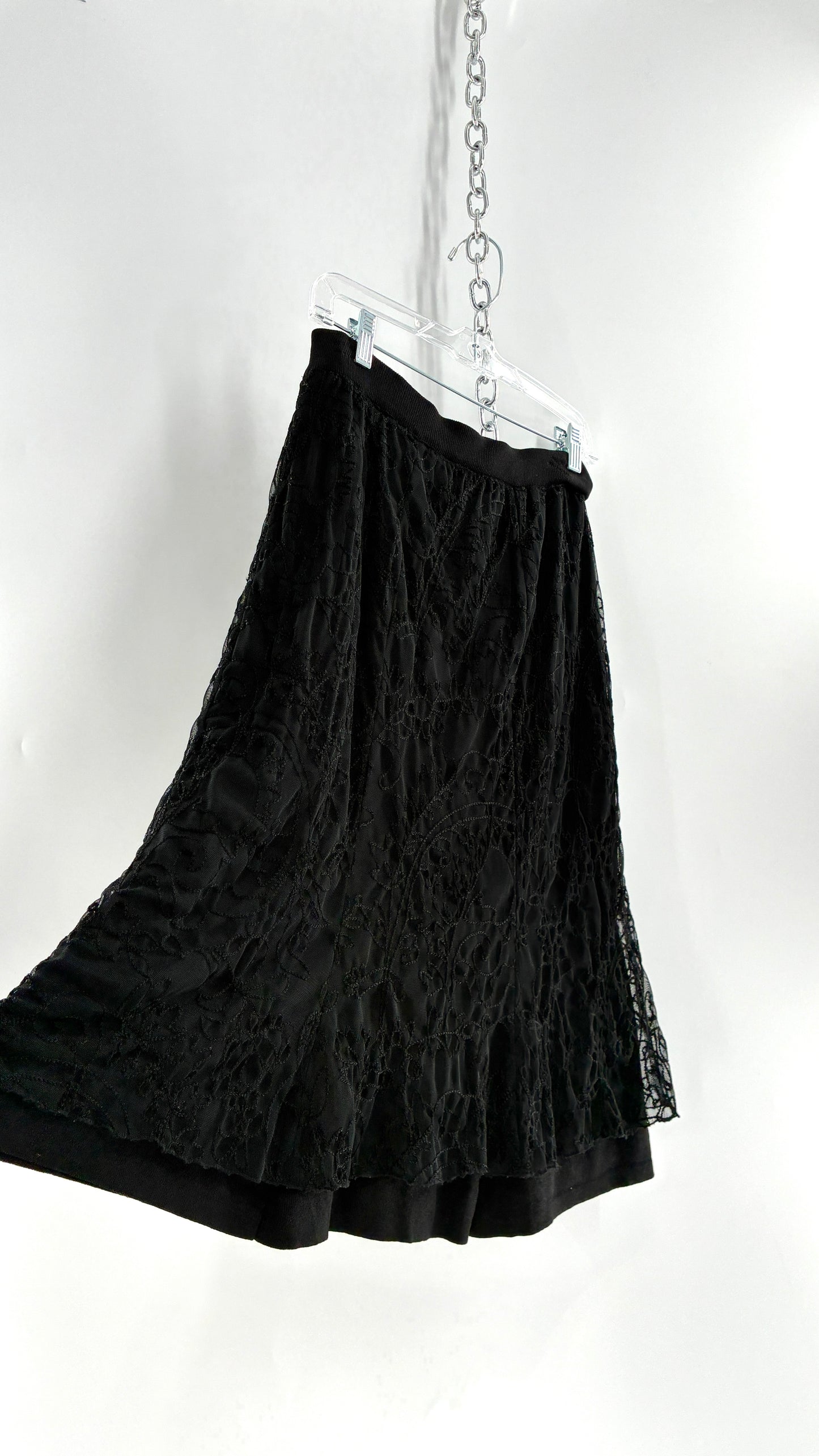 Vintage DUÉ PER DUÉ Black Heavy Knit Skirt with Lace Overlay (Medium)