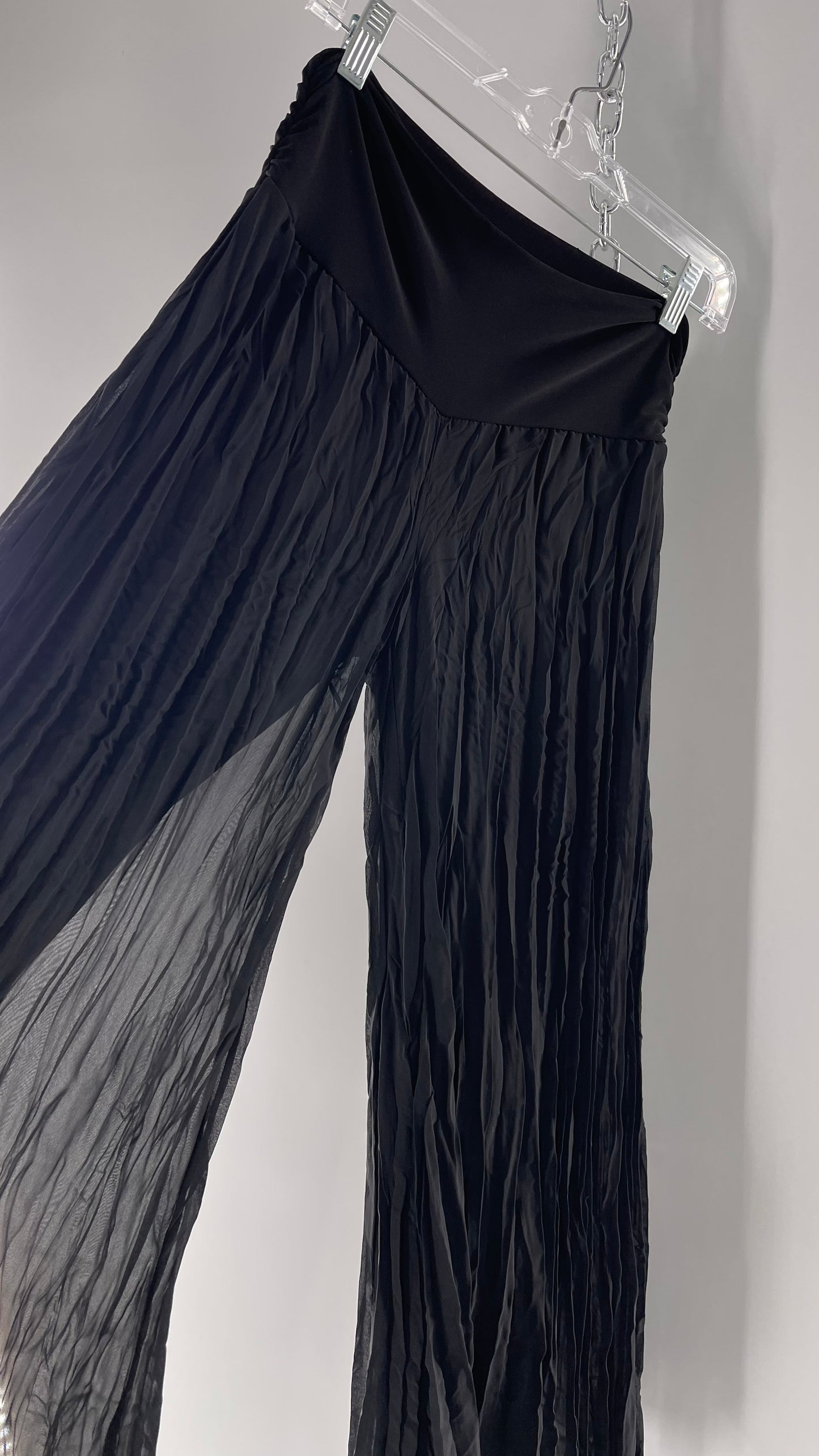 Vintage Body Central Crimped/Crinkled Low Waist Ultra Wide Leg Flared Yoga Pants (Small)