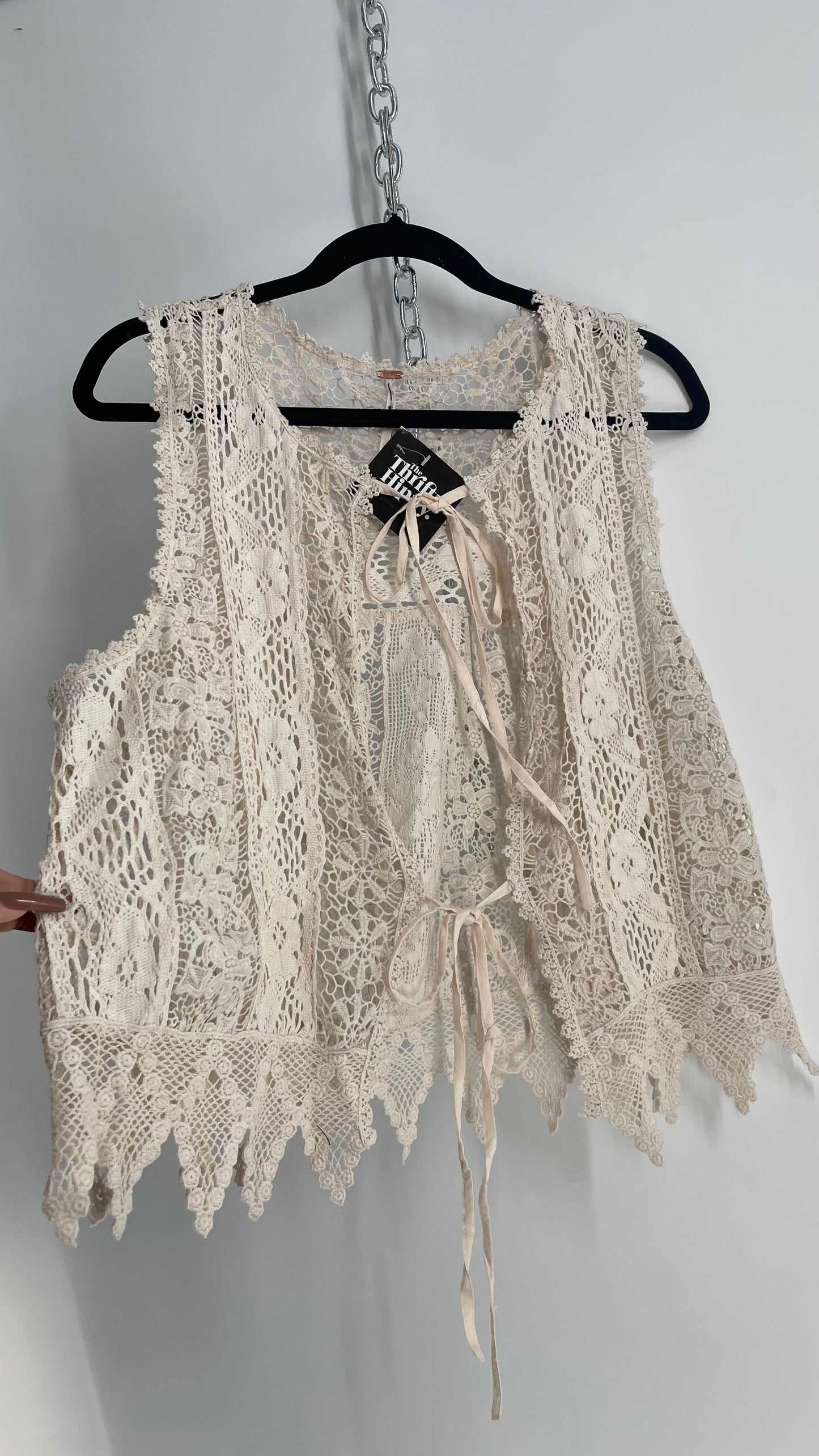 Free People Off White Lace Crochet Vest/ Tie Bust Sleeveless Top (Medium)
