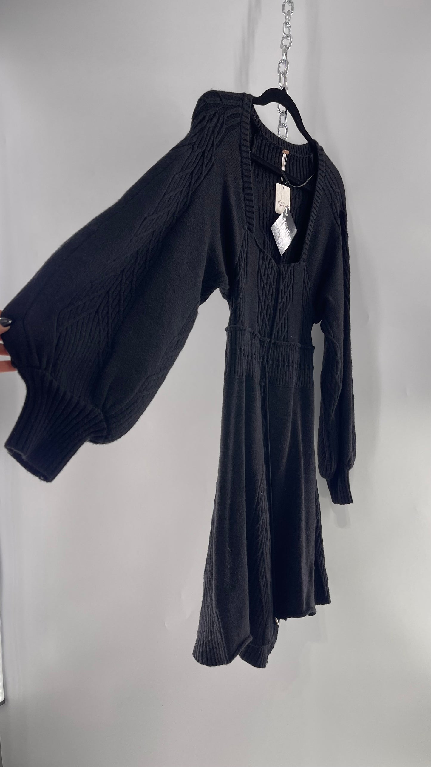 Free People Emmaline Black Heavy Knit Cableknit Bust with Tie Waist and Oval Back Cut Out Mini Dress(Small)