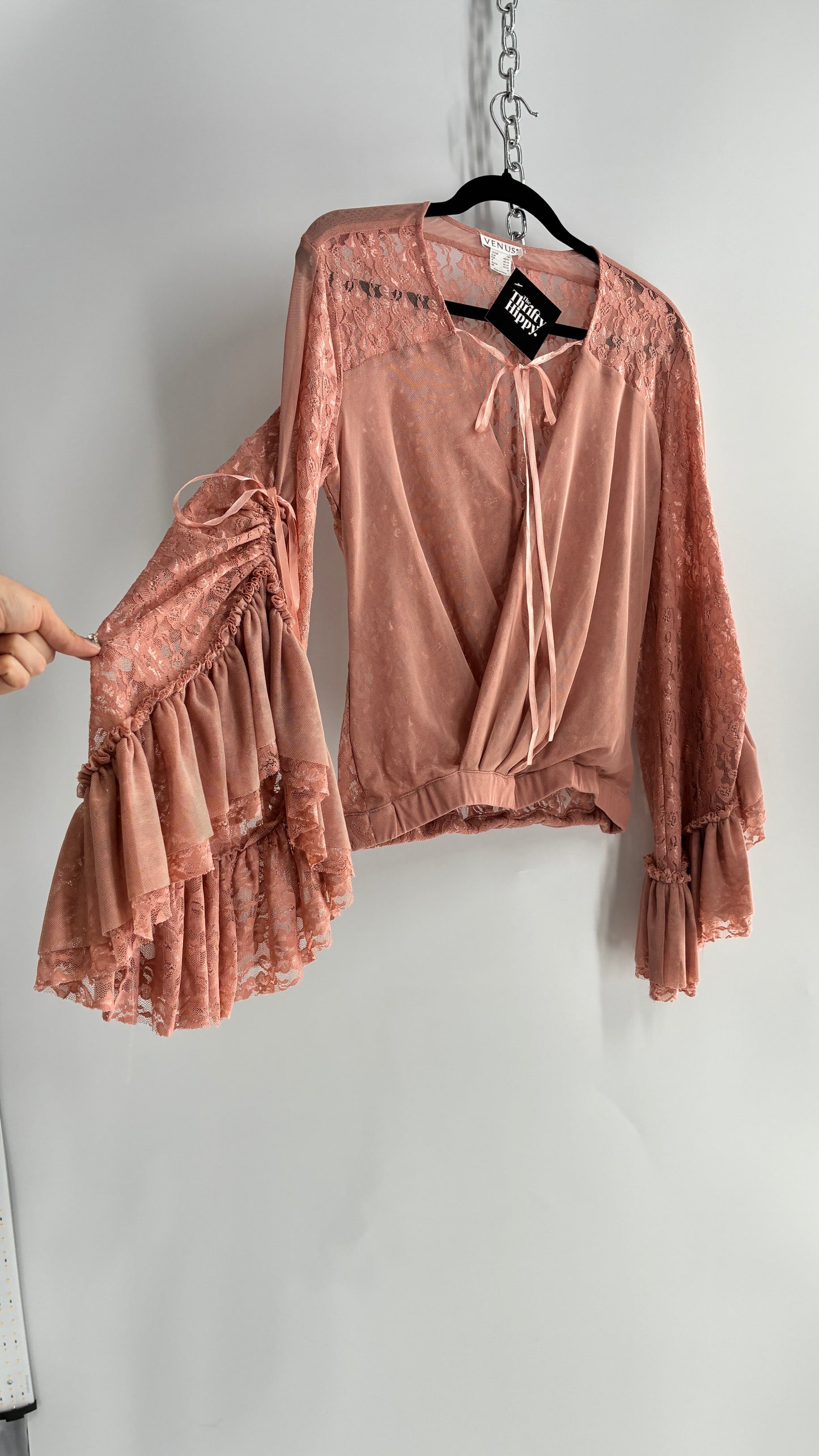 Vintage VENUS Blush Pink Lace Blouse with Voluminous Multi-Layer Bell Sleeves (Medium)
