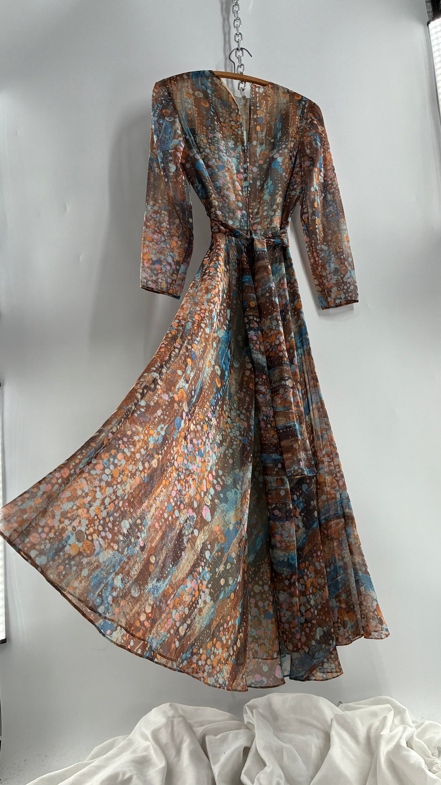 Vintage 1970s HELEN BASS Brown, Orange, Blue Voluminous Maxi Dress (S)