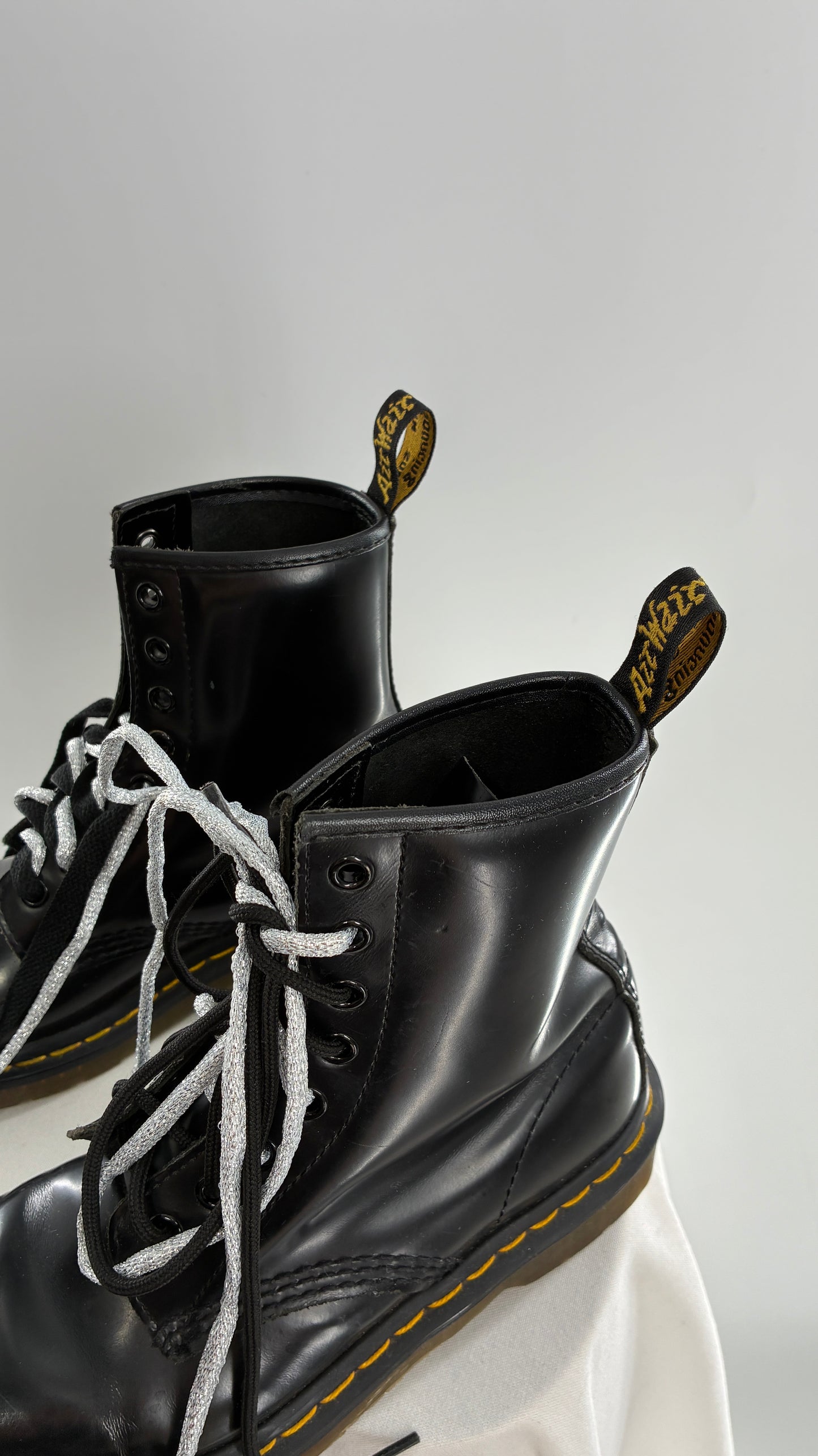 Vintage Dr. Martens Patent Leather Black Combat Boots (6)