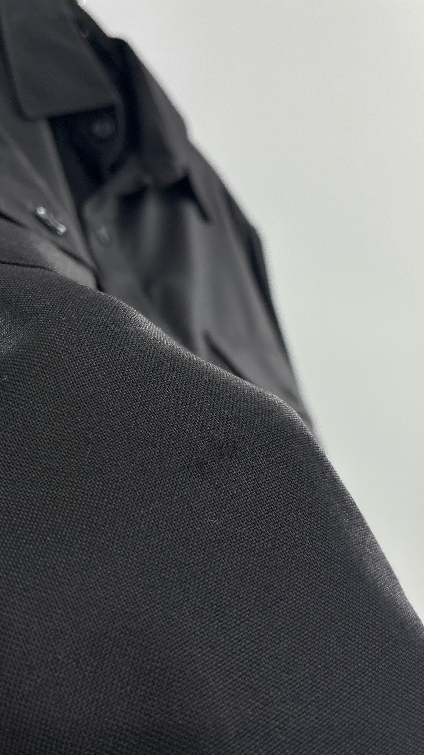 Vintage BURBERRY Black 100% Worsted Cashmere Button Up with Tags Attached (Small)