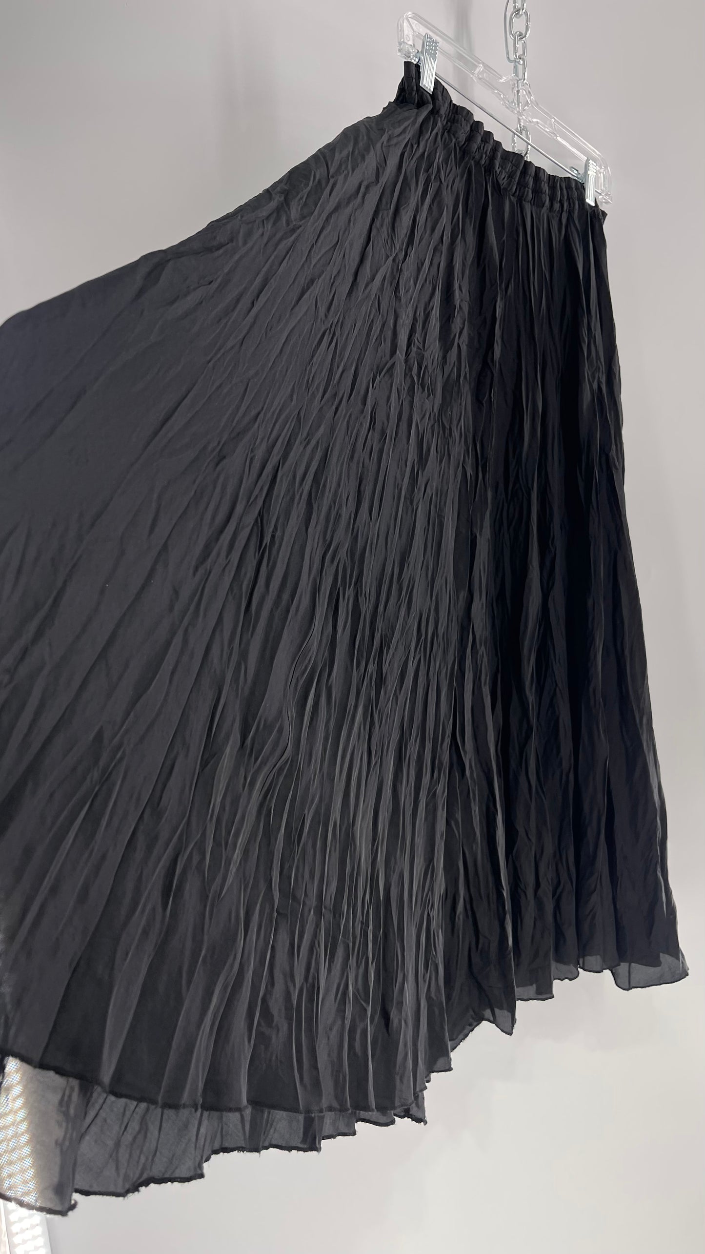 Vintage Adrian Jordan Black Full Length Crinkle Skirt 100% Silk (18/20)