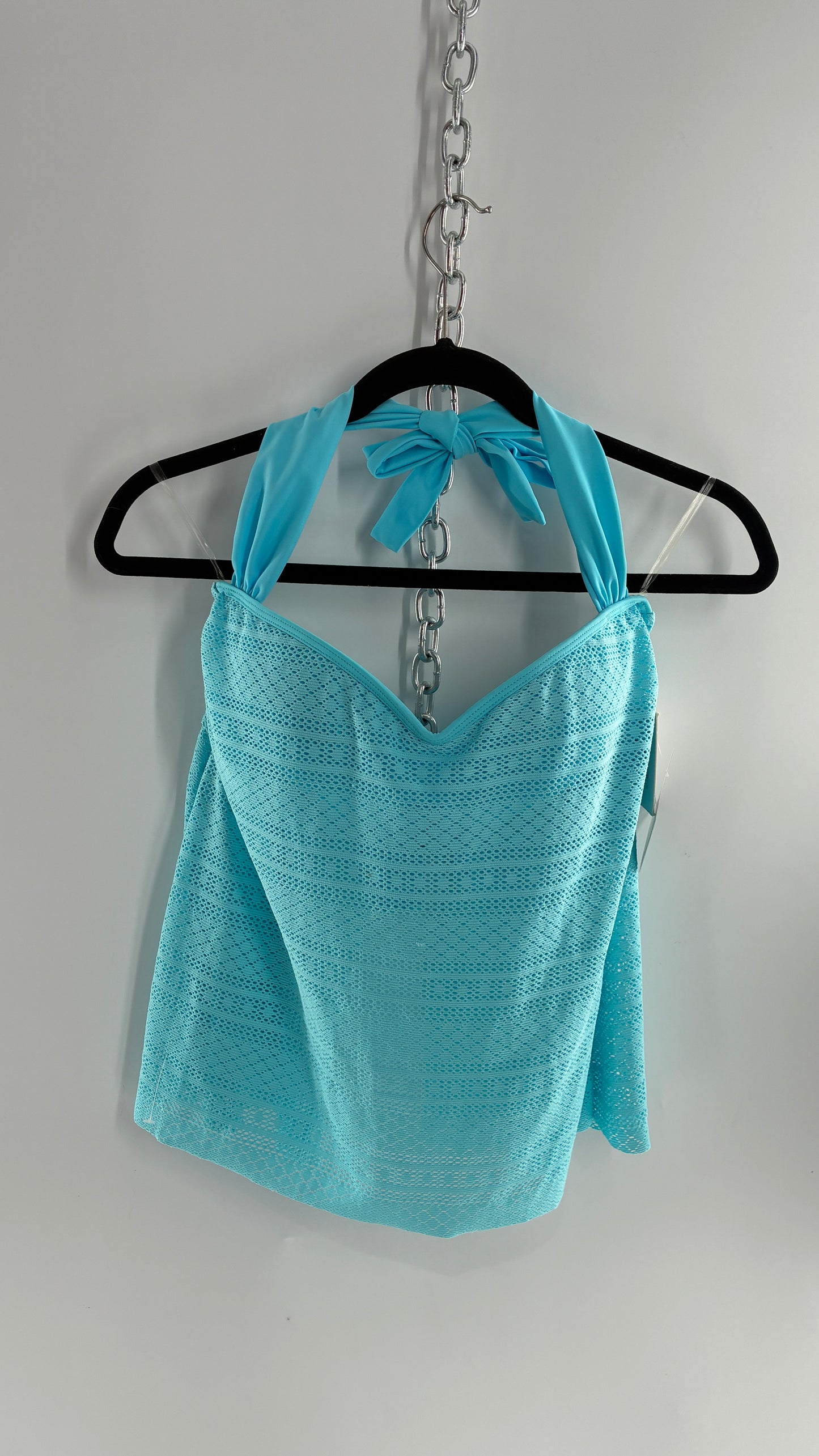 Vintage ELLEN TRACY Baby Blue Vented Back Halter with Built in Bra (10)