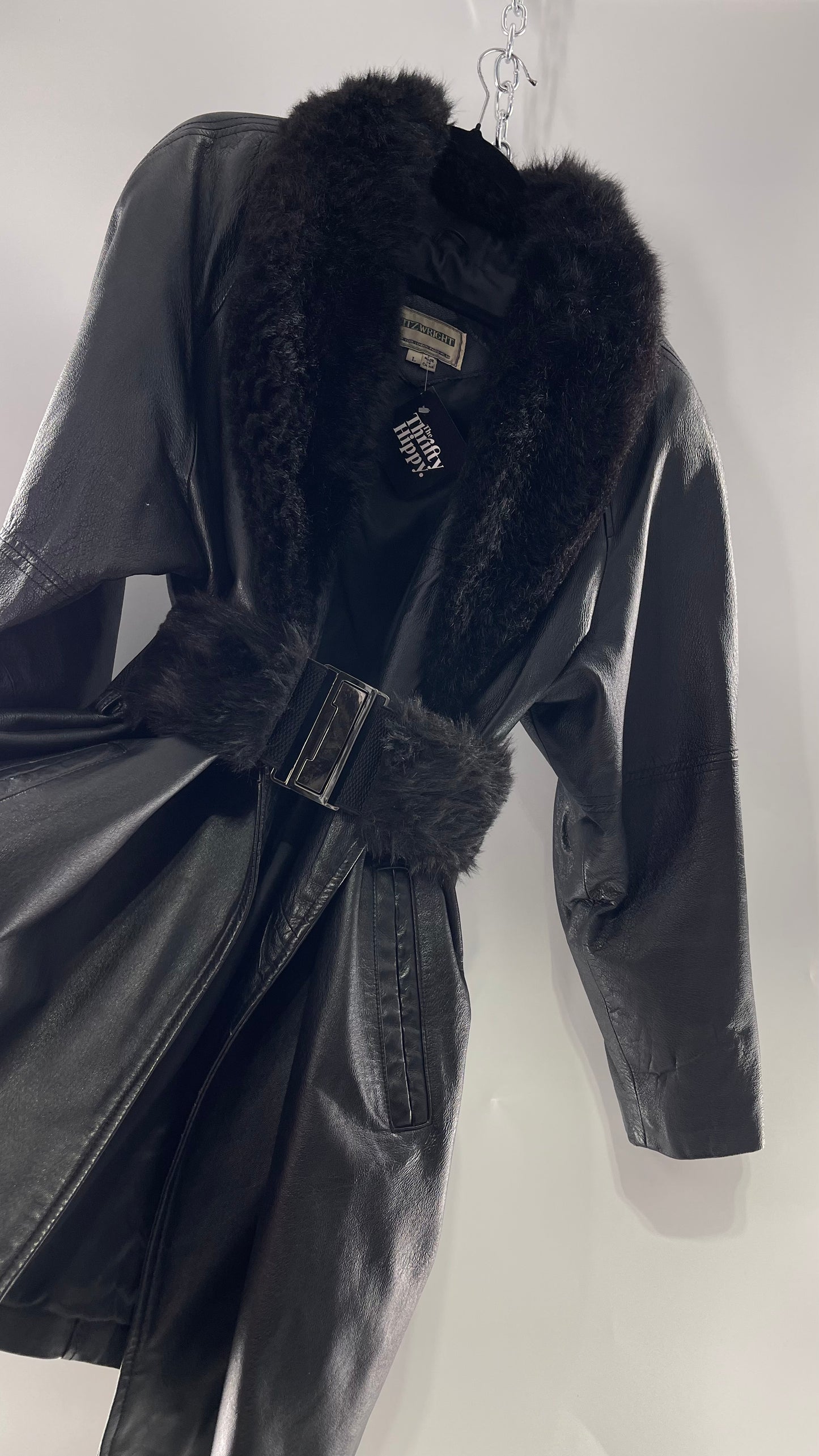 FITZWRIGHT Vintage Black Leather Coat with New Zealand Opposum Fur Collar and Faux Fur Belt (C)(Large)