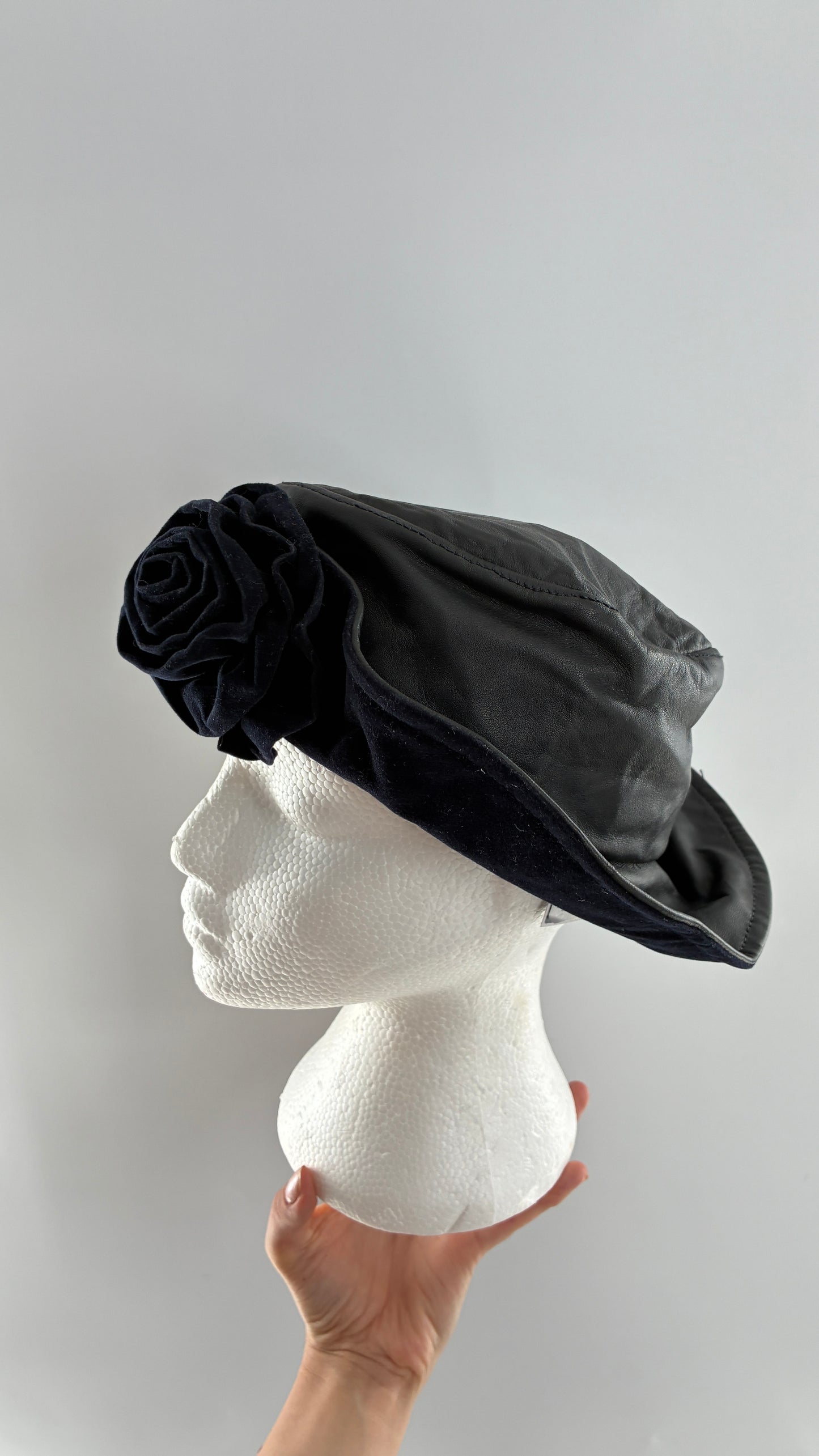 Vintage HENSCHEL HAT CO Missouri Leather Bucket Hat with Rosette (Medium)