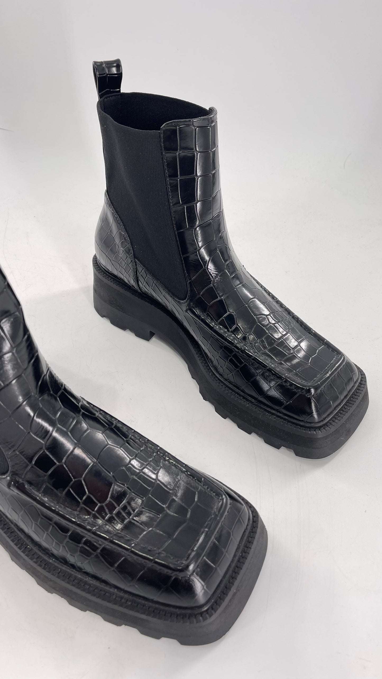 INTENTIONALLY Black Patent Crocodile Embossed Extreme Square Toe Boots (10)