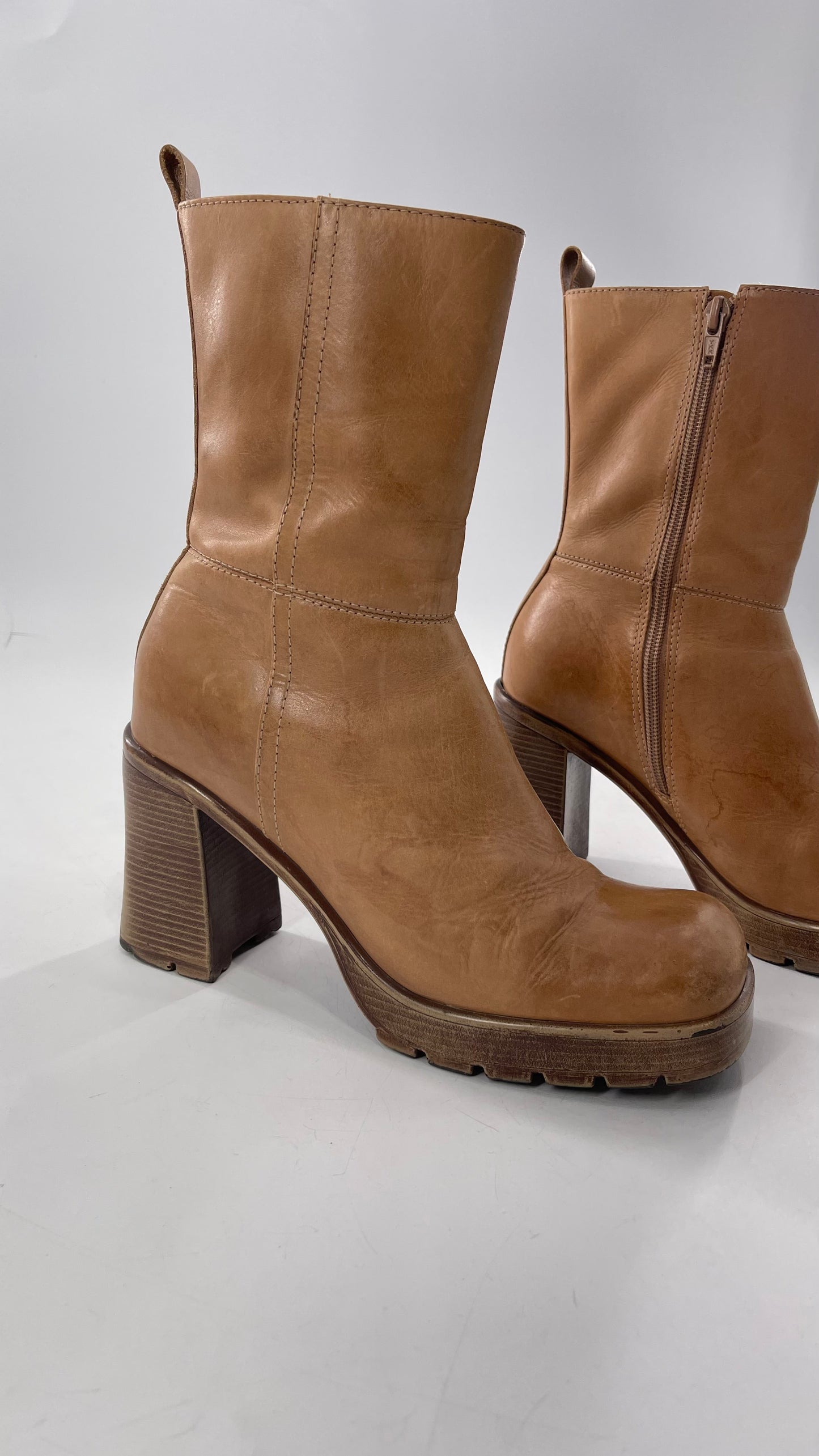 Vintage 90s Steve Madden Tan Leather Funky Square Toe Boot with Platform and Chunky Heel