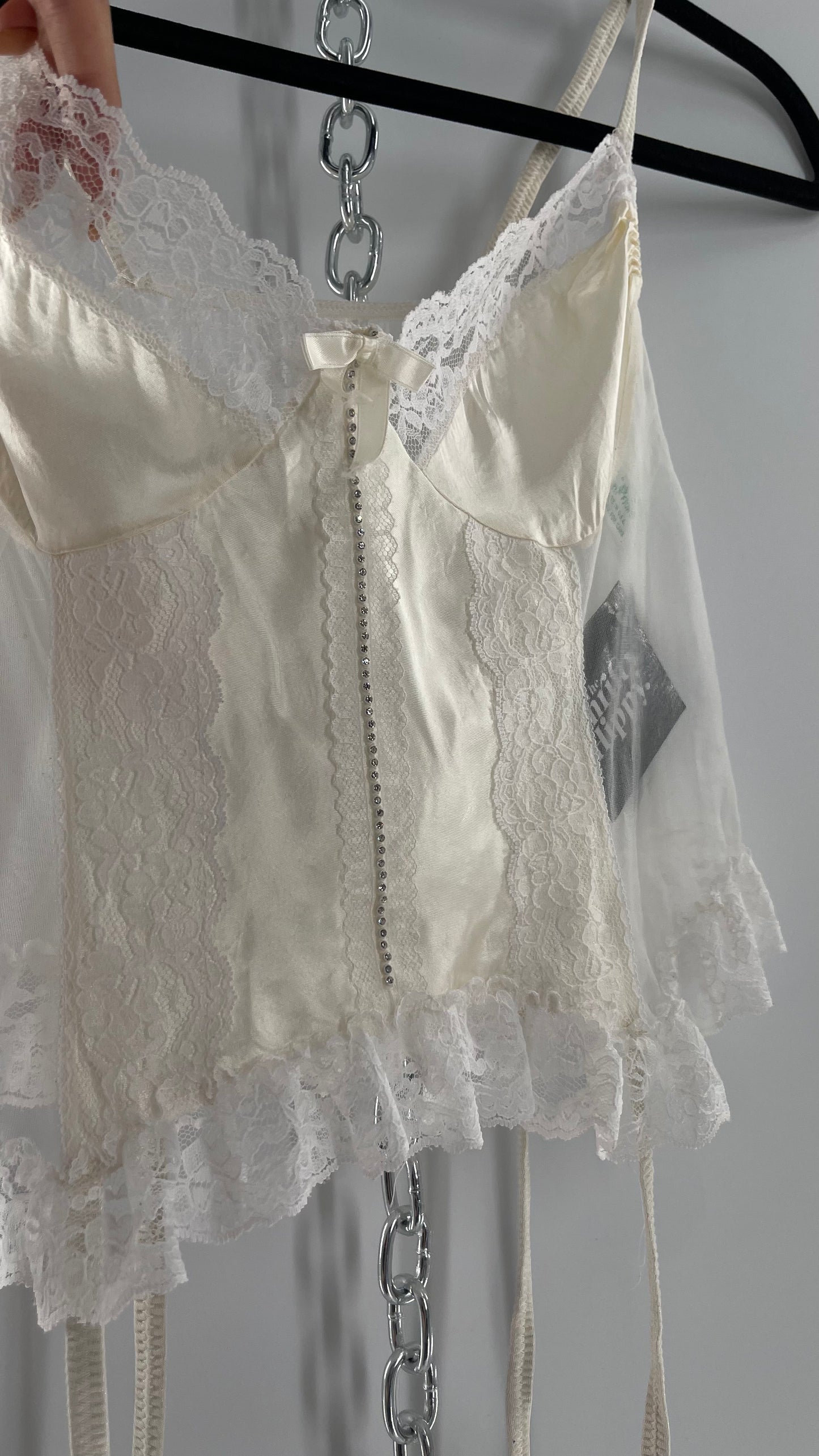 Nani Flower Vintage Delicate Ruffles + Rhinestones Lace + Mesh Babydoll (M)
