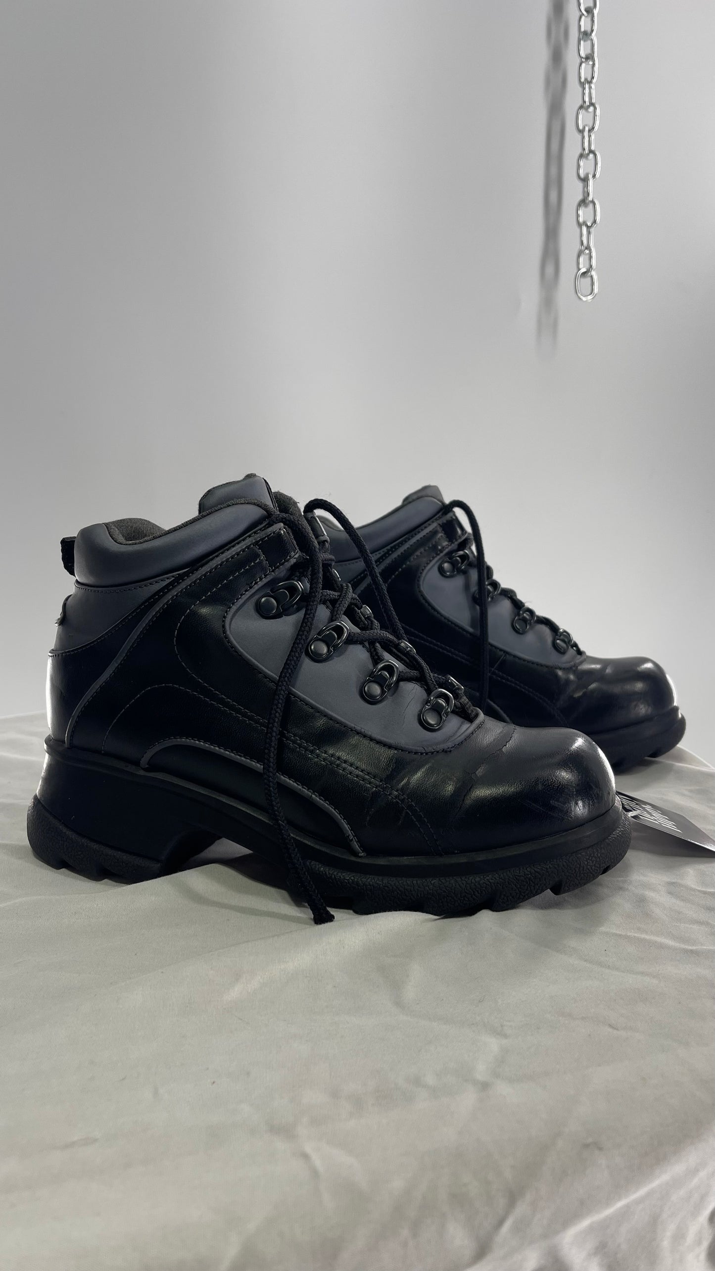 1990s Vintage SPORTO Metallic Blue and Black Round Toe Platform Sneaker Boot (9)